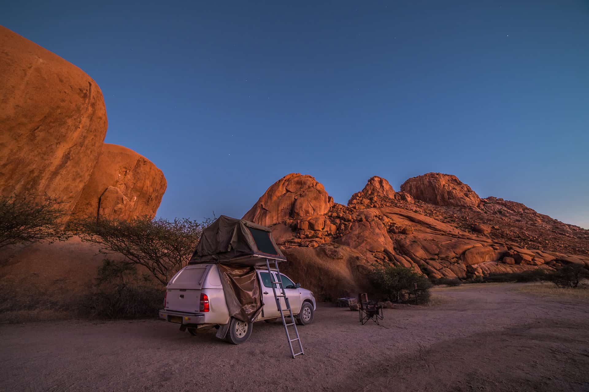 spitzkoppe camping namibie