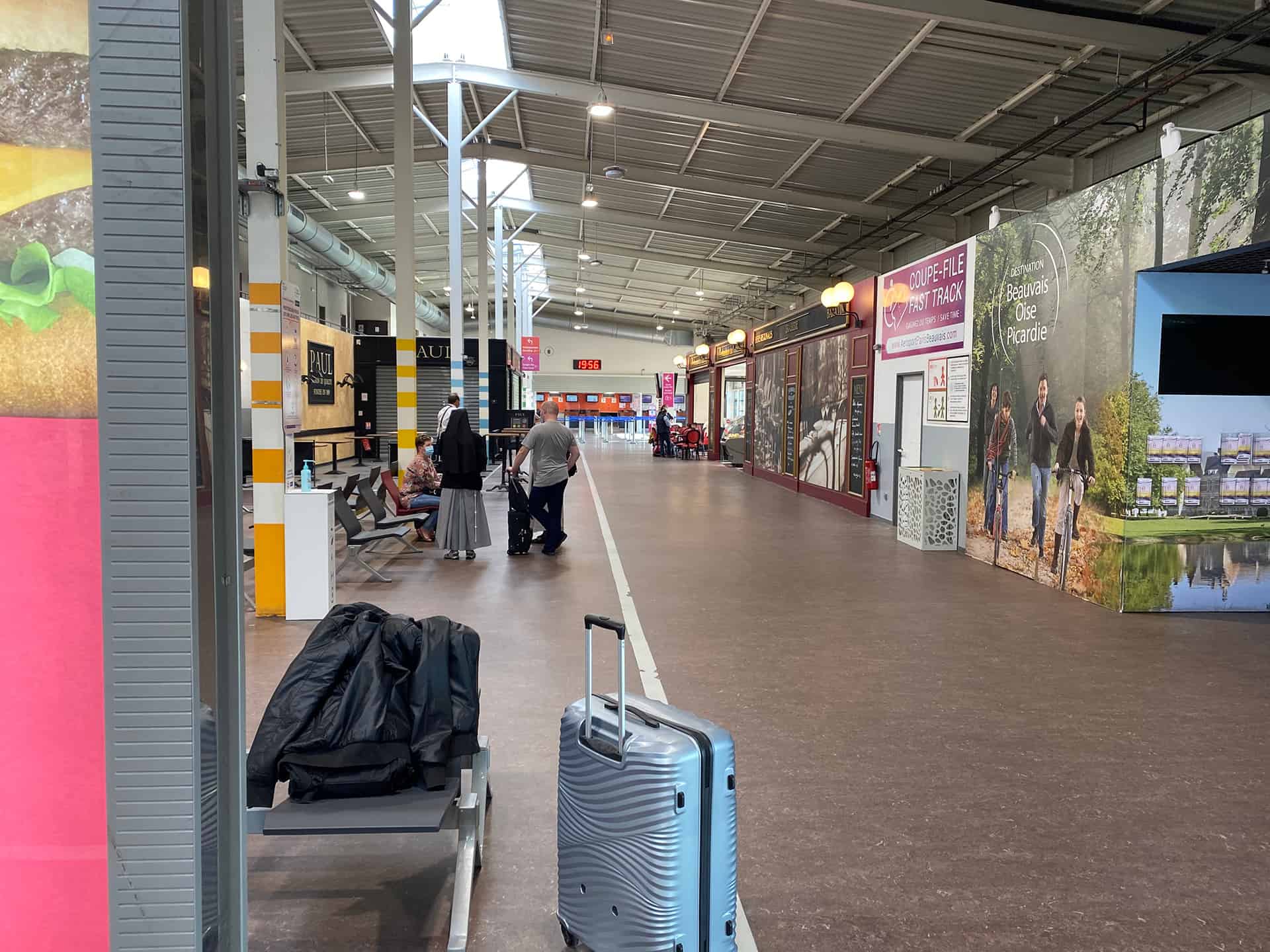 stationner aeroport beauvais