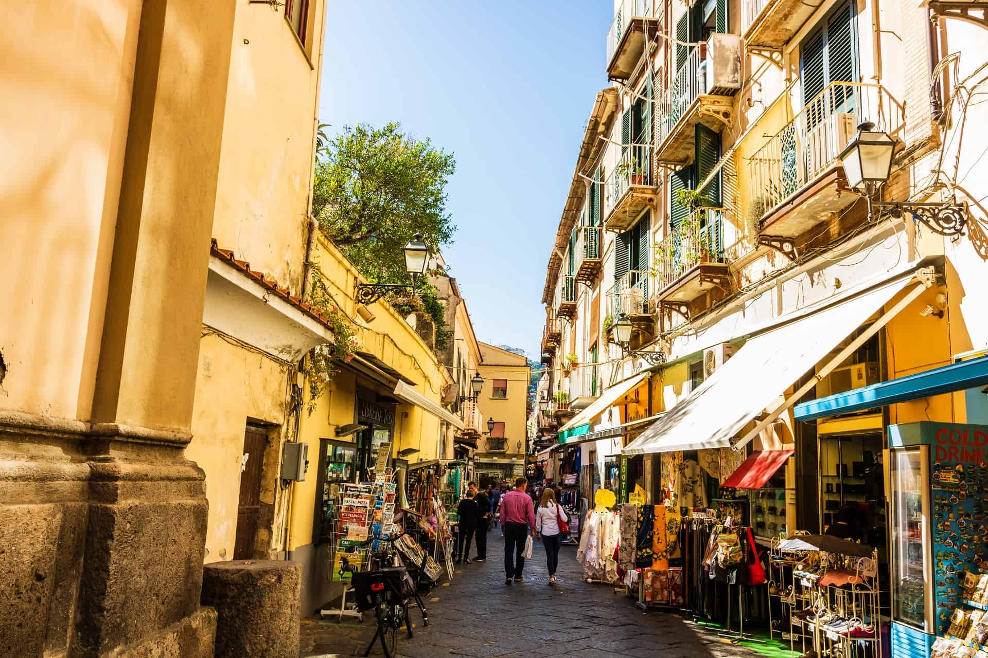 d-couvrez-sorrente-une-ville-au-charme-indescriptible