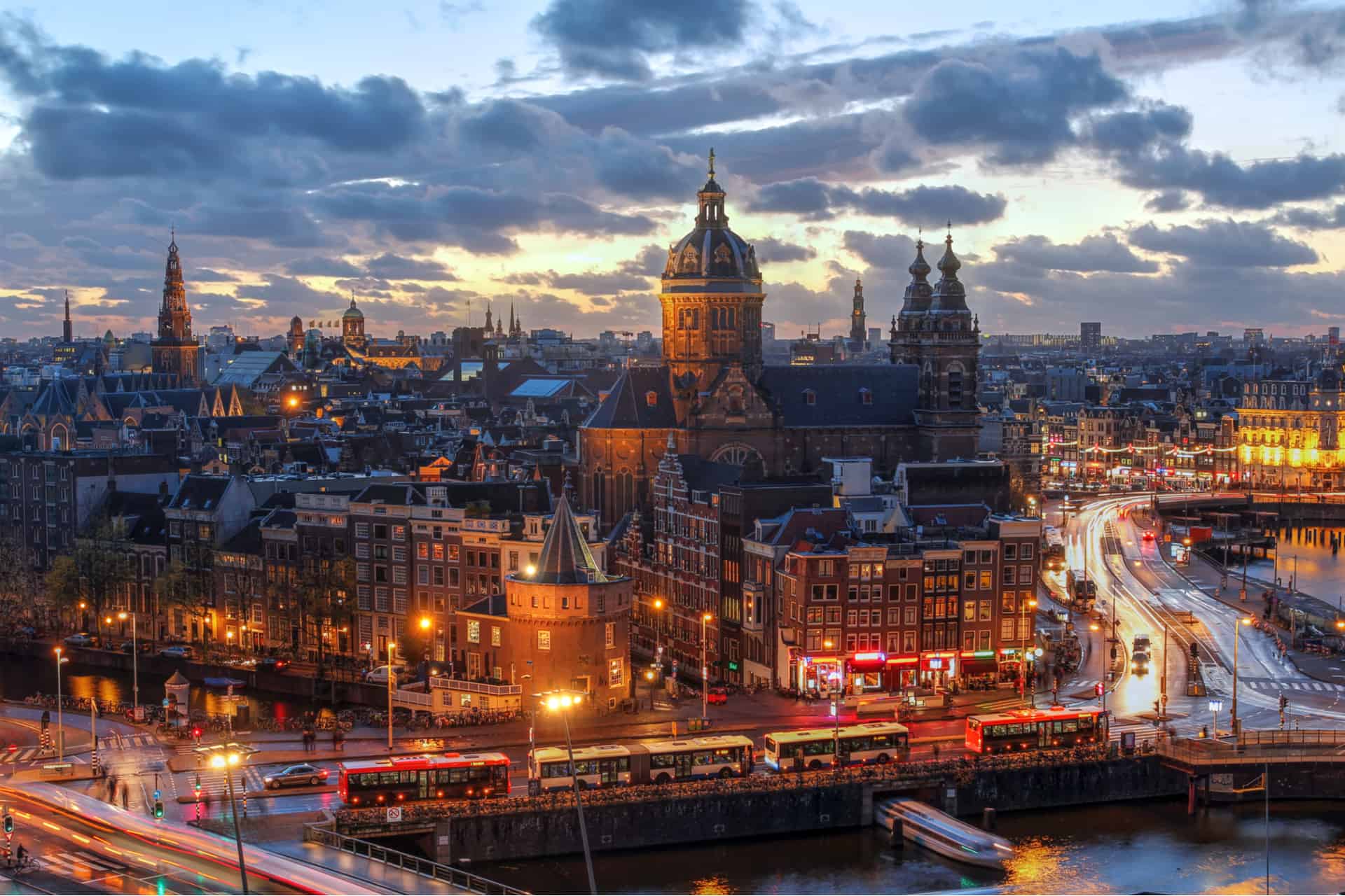 amsterdam downtown