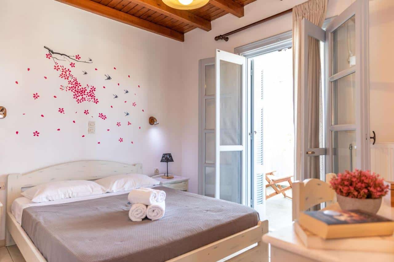 depis village naxos