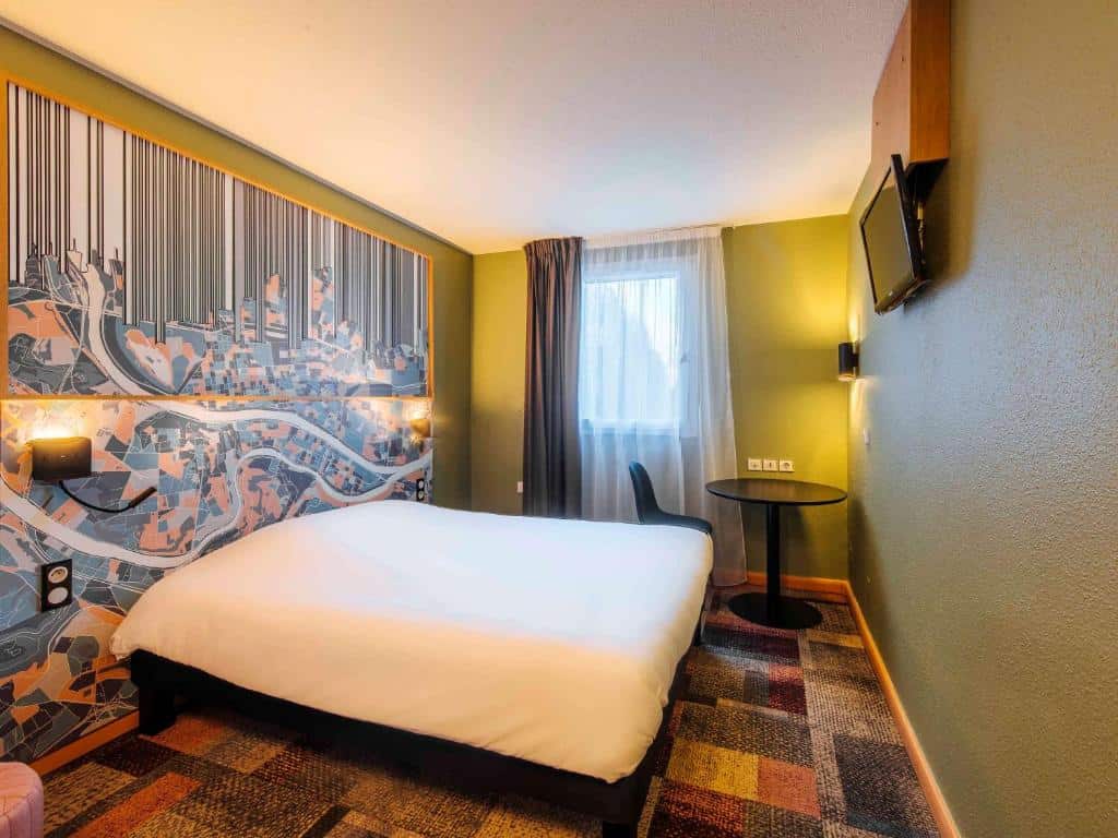 ibis styles lyon croix rousse