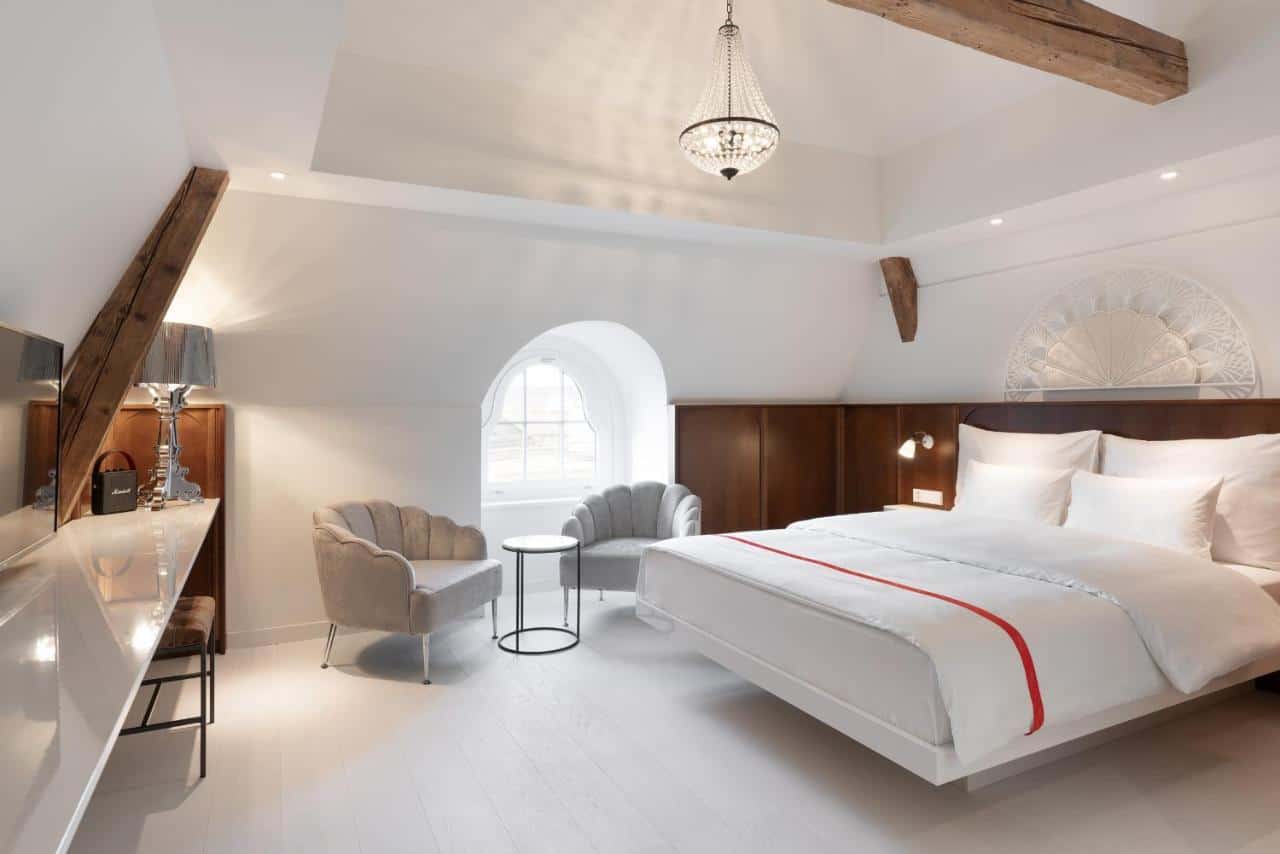 ruby mimi hotel