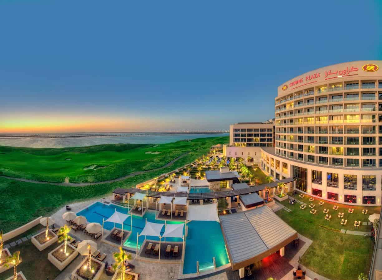 crowne plaza abu dhabi