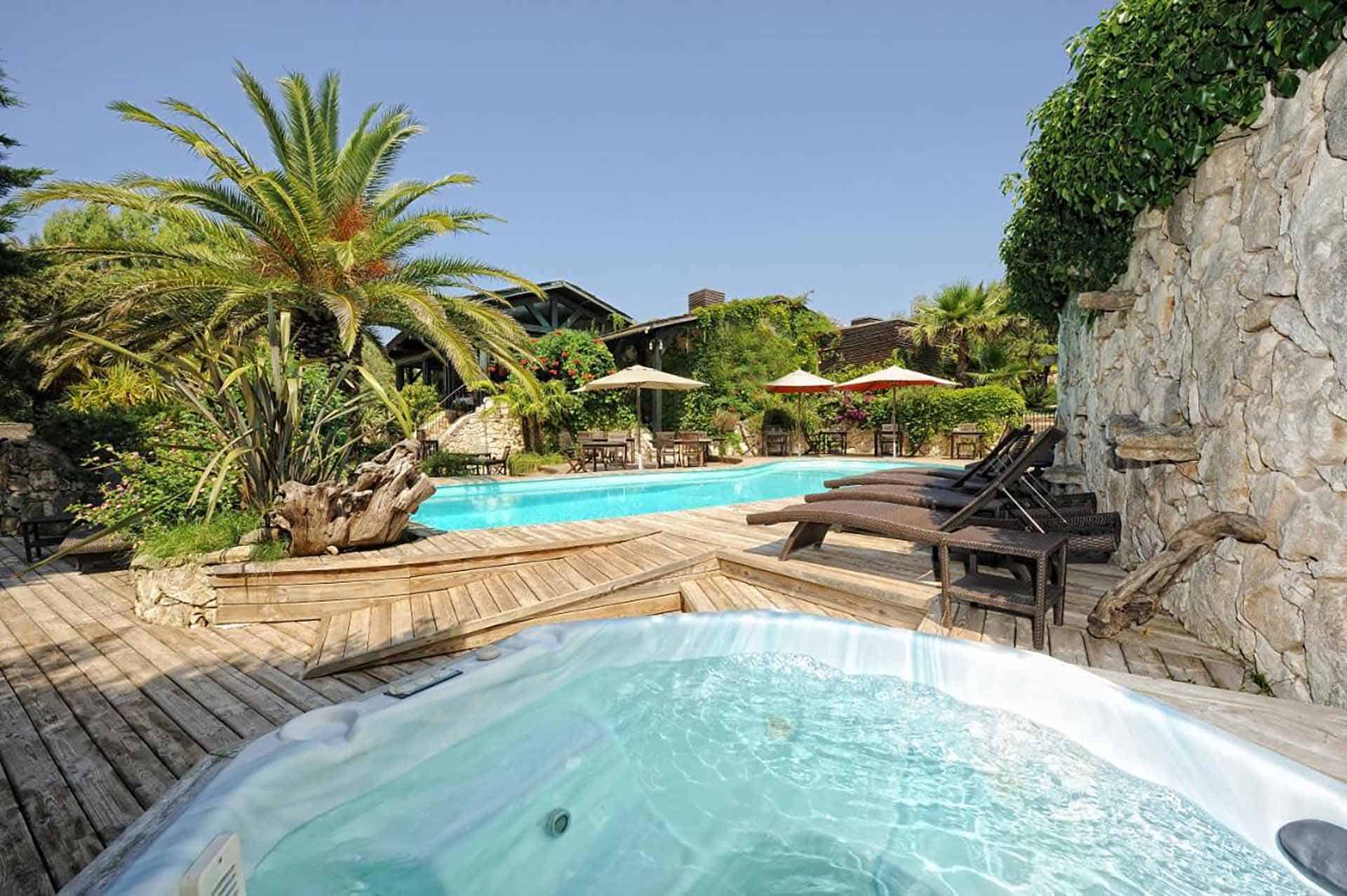 lodge en corse