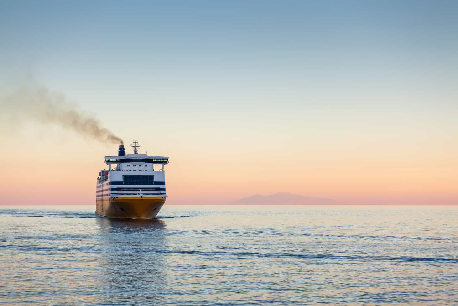 quel ferry pour aller en corse