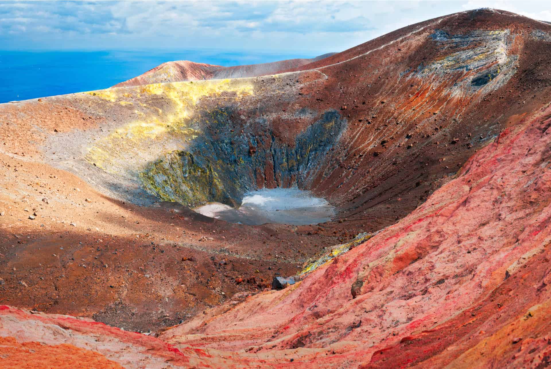 ile de vulcano sicile