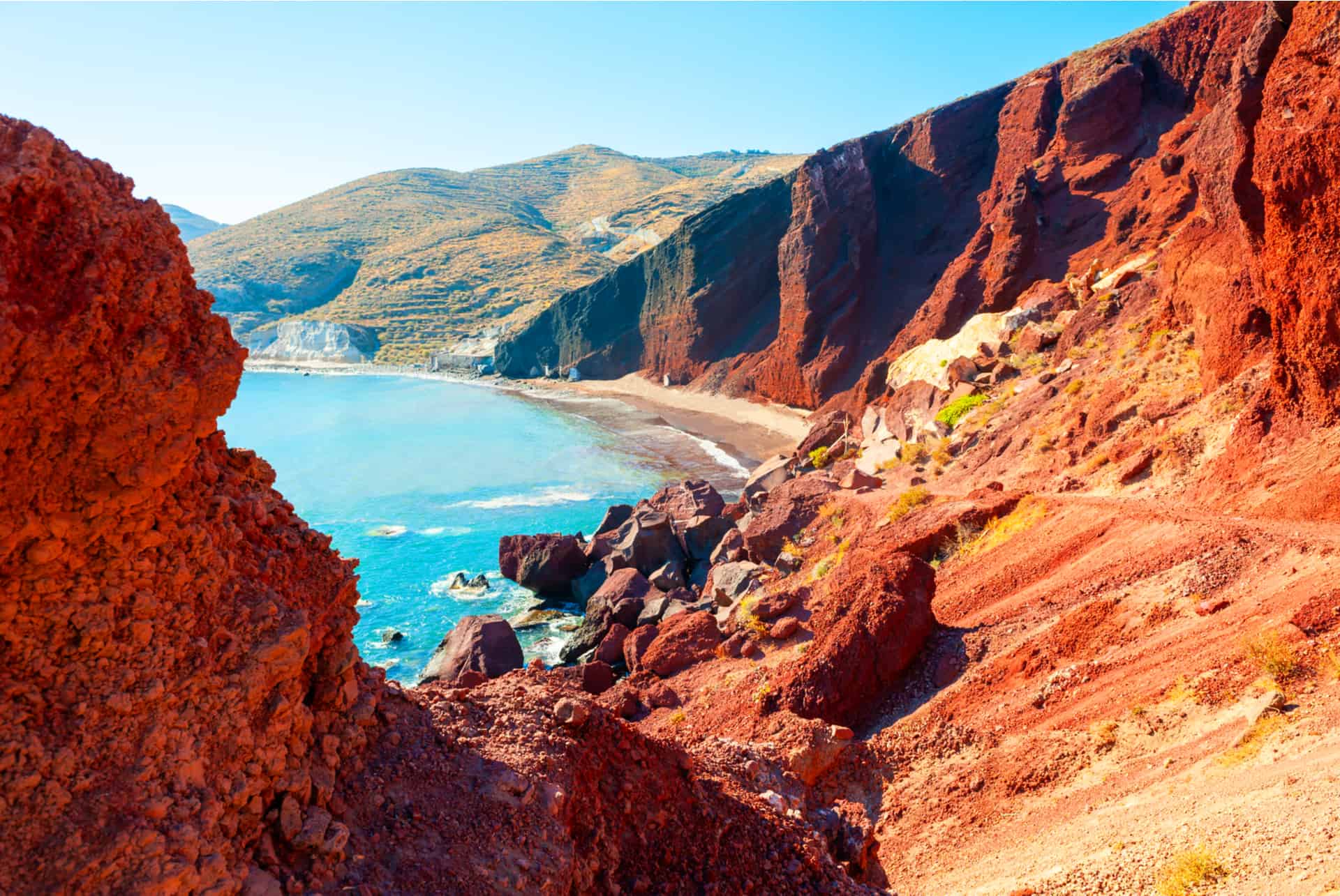 red beach santorini