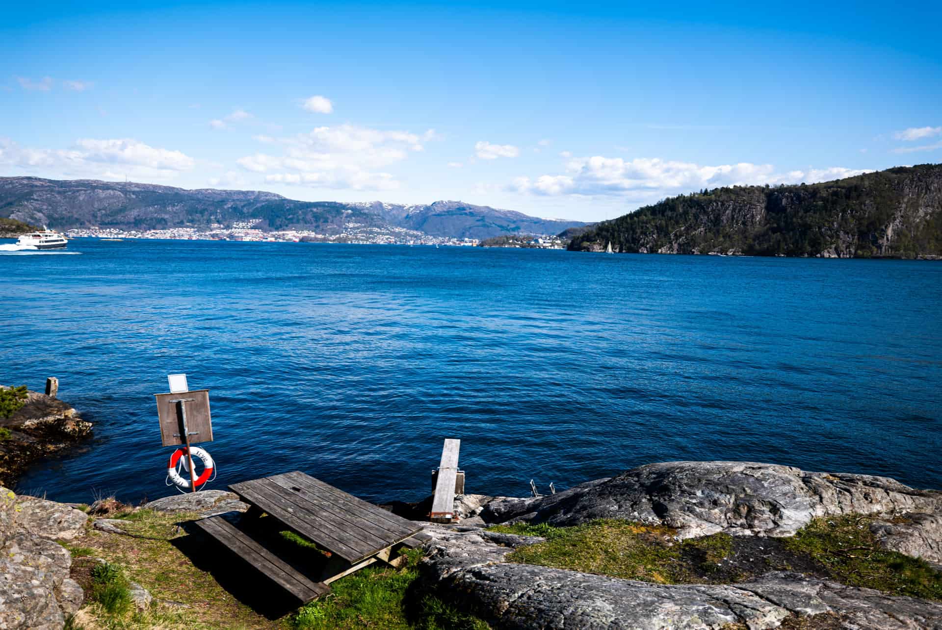 fjord bergen
