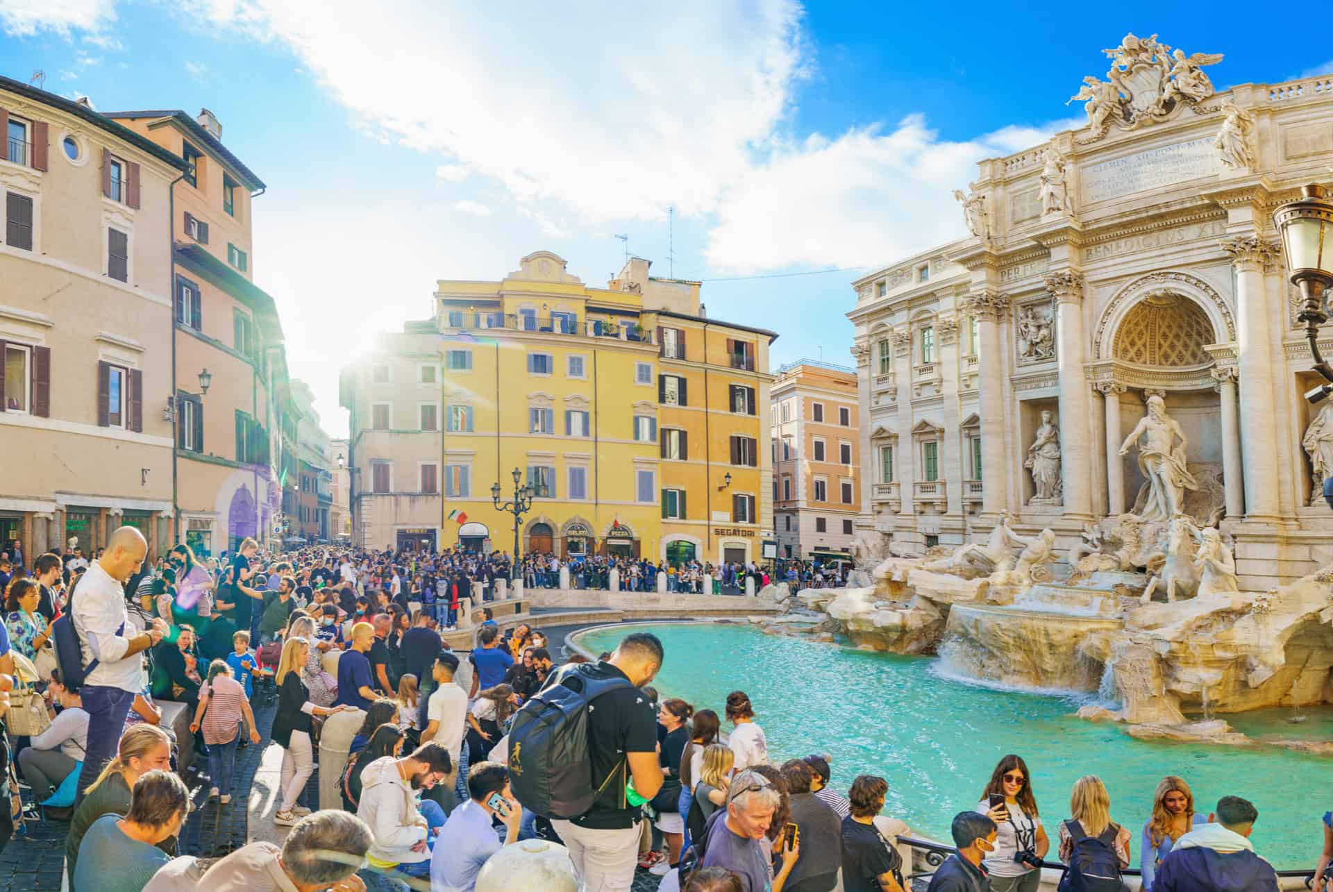 fontaine de trevi de jour