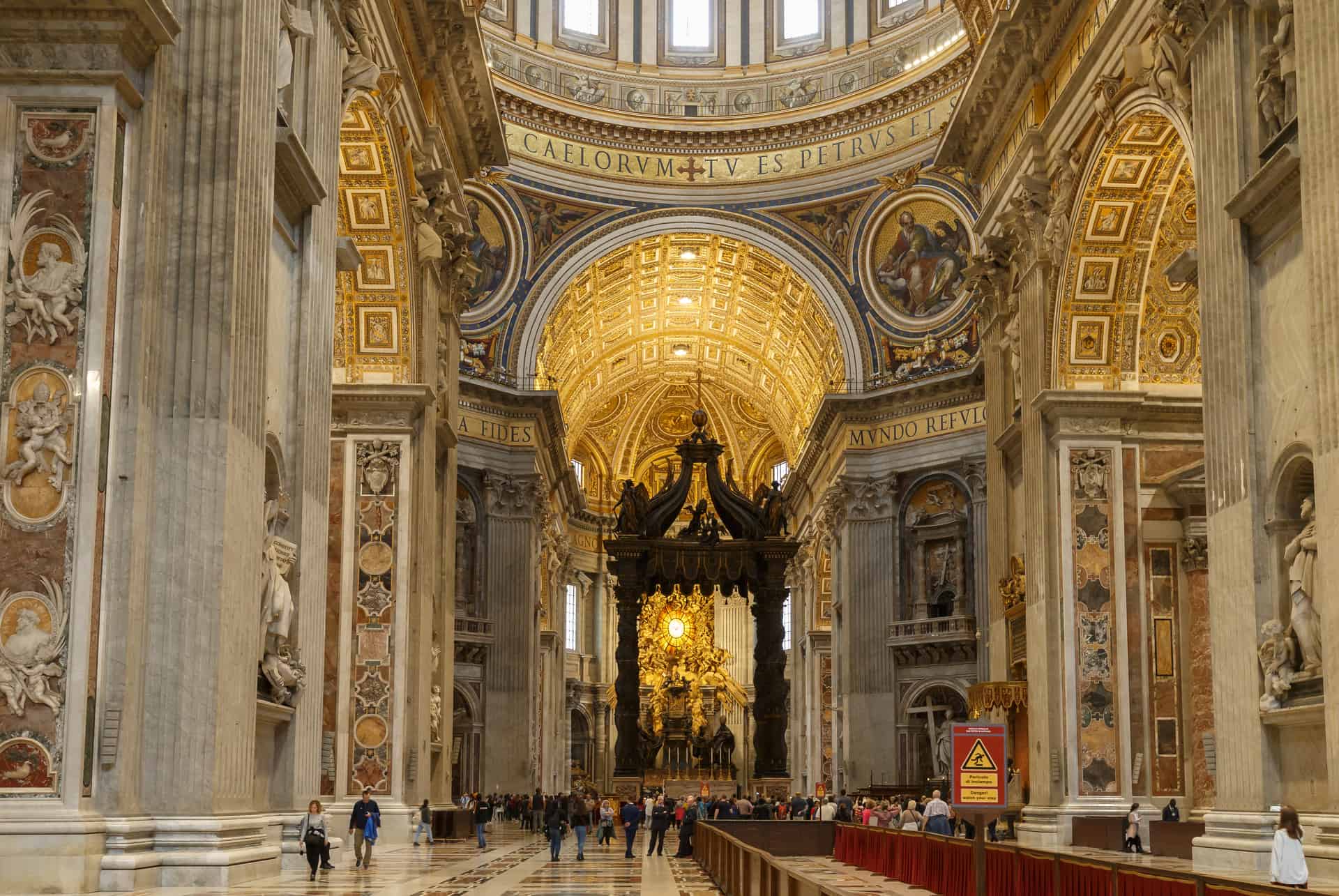interieur vatican