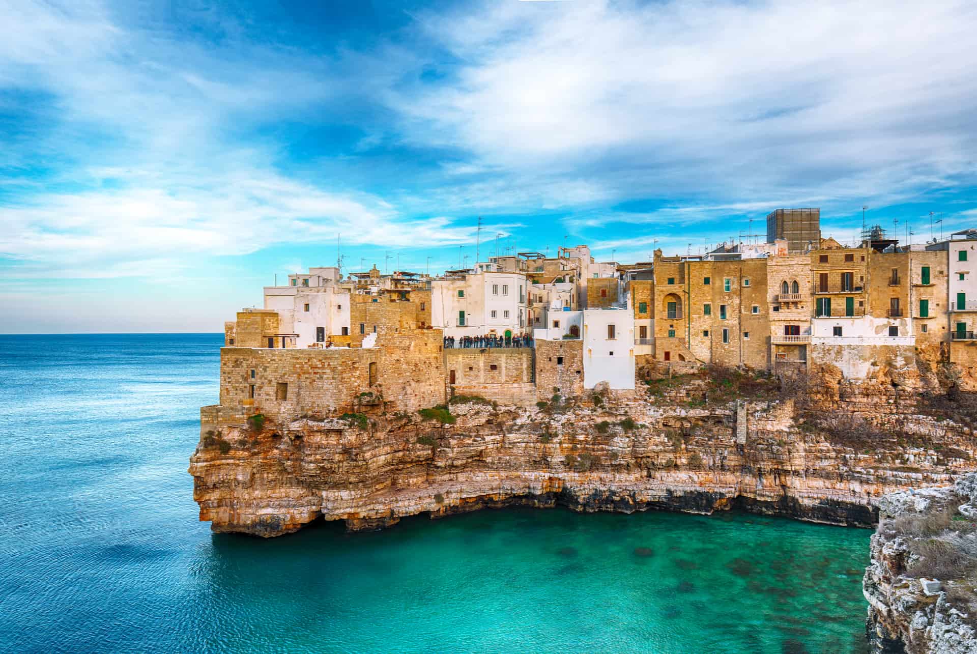 polignano a mare road trip en italie