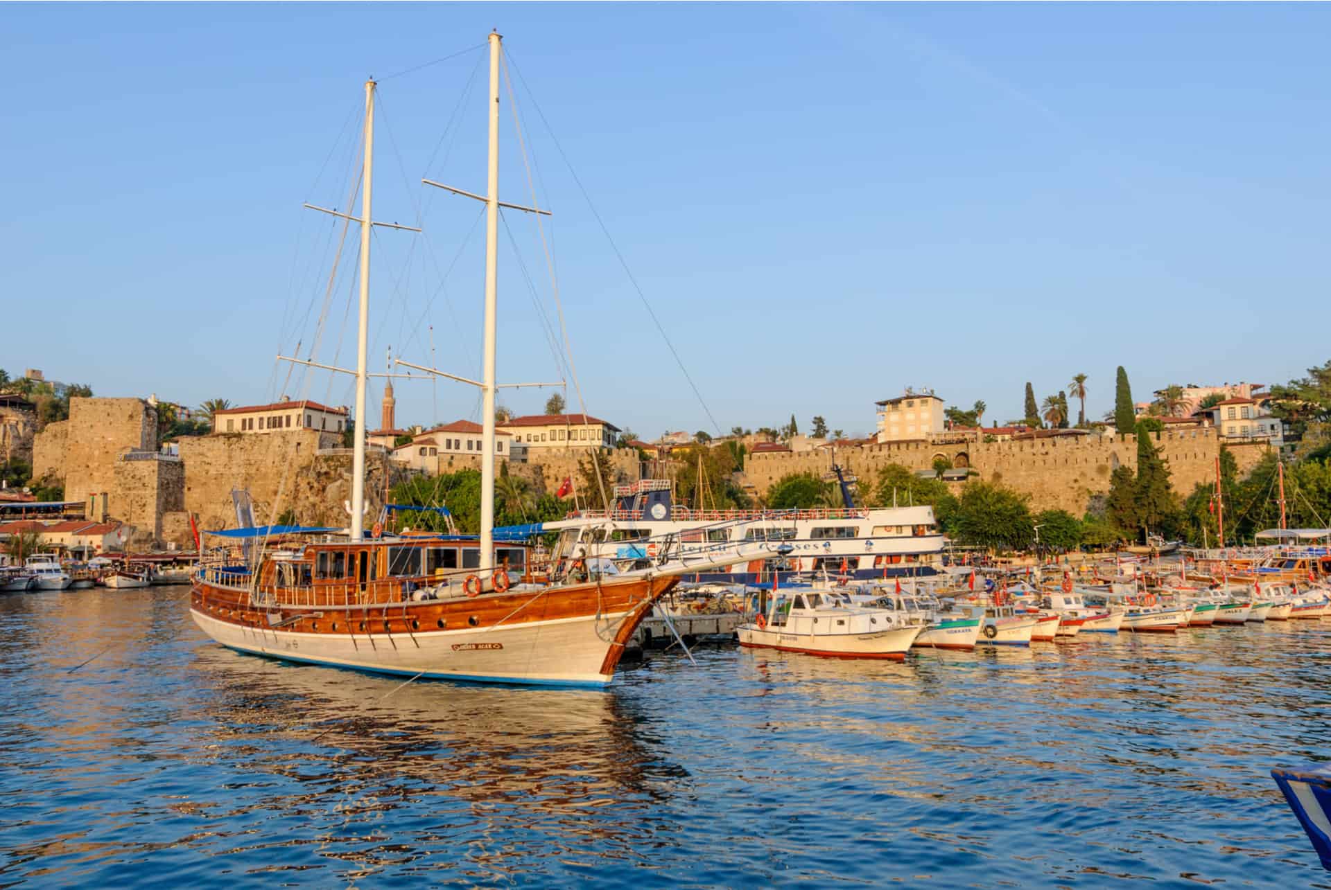 vieux port antalya