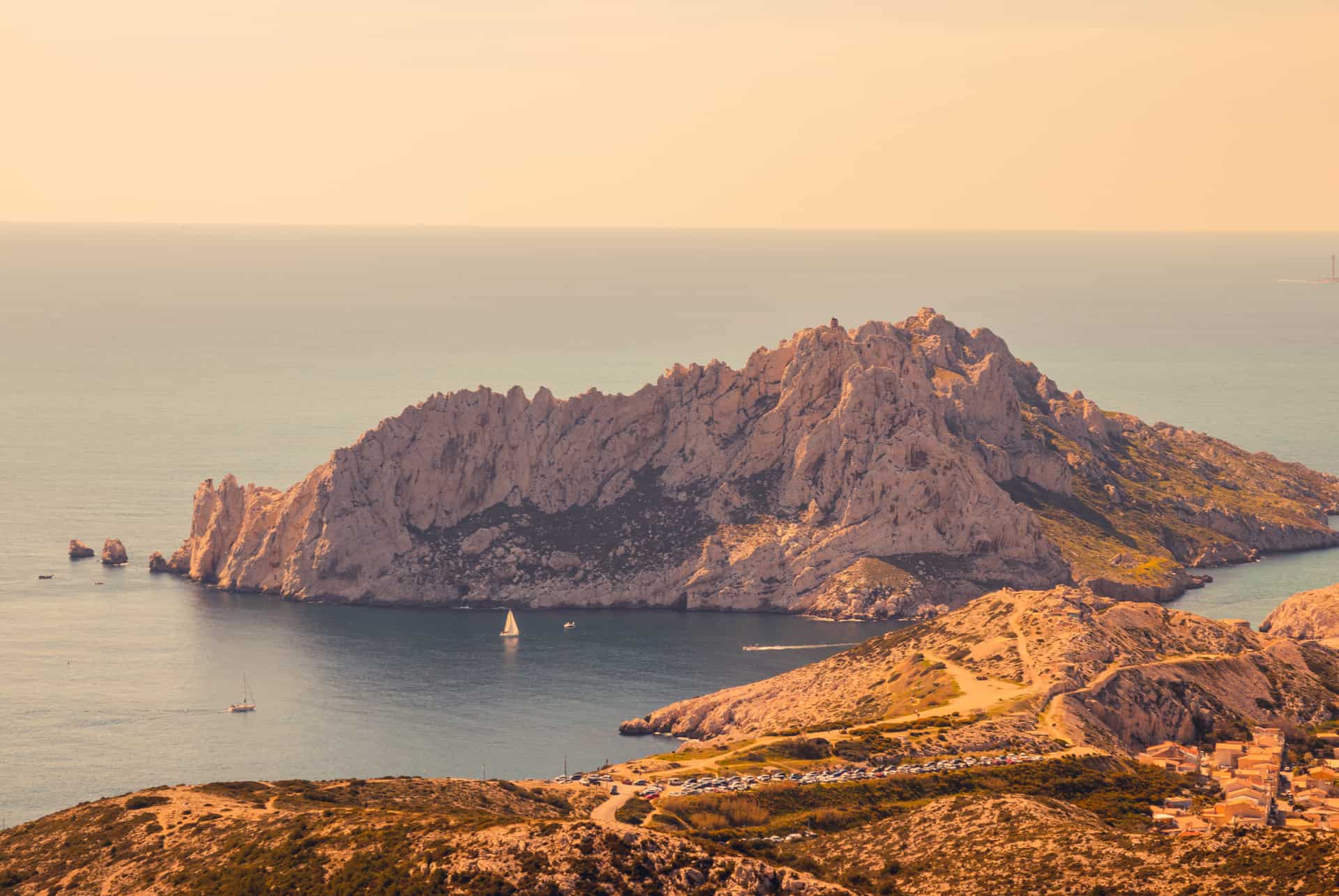 calanques coucher de soleil