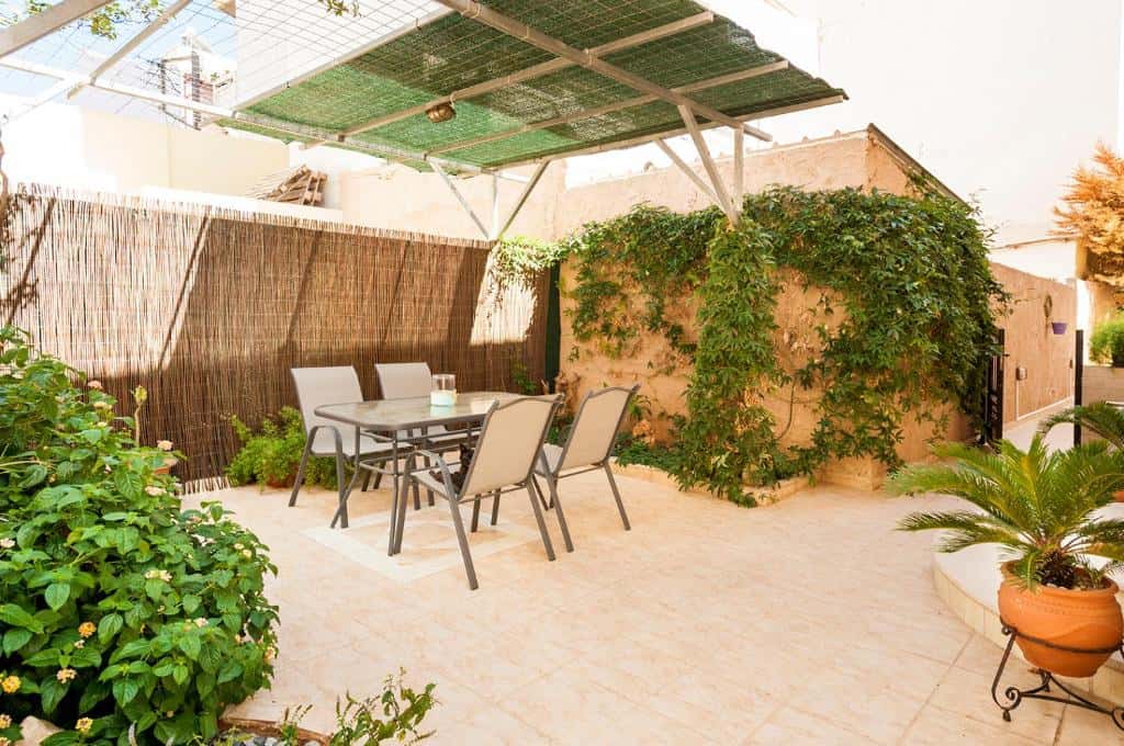 eleni apartments terrasse