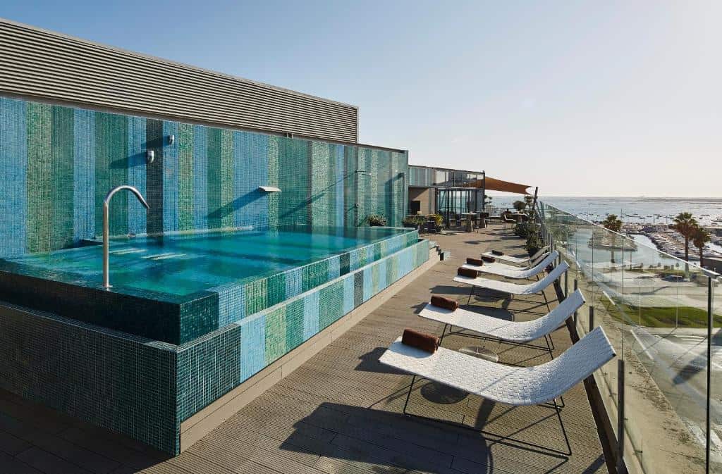 piscine hotel faro beach club