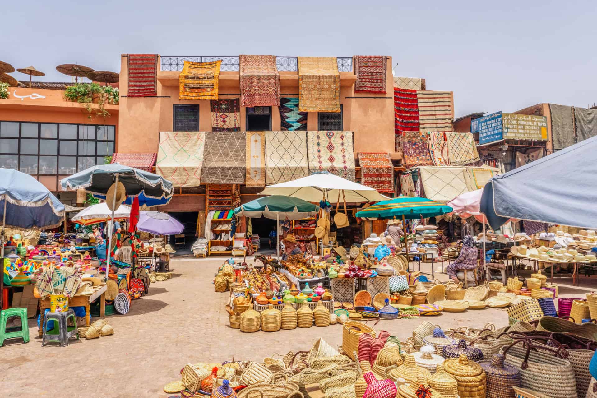 découvrir les souks