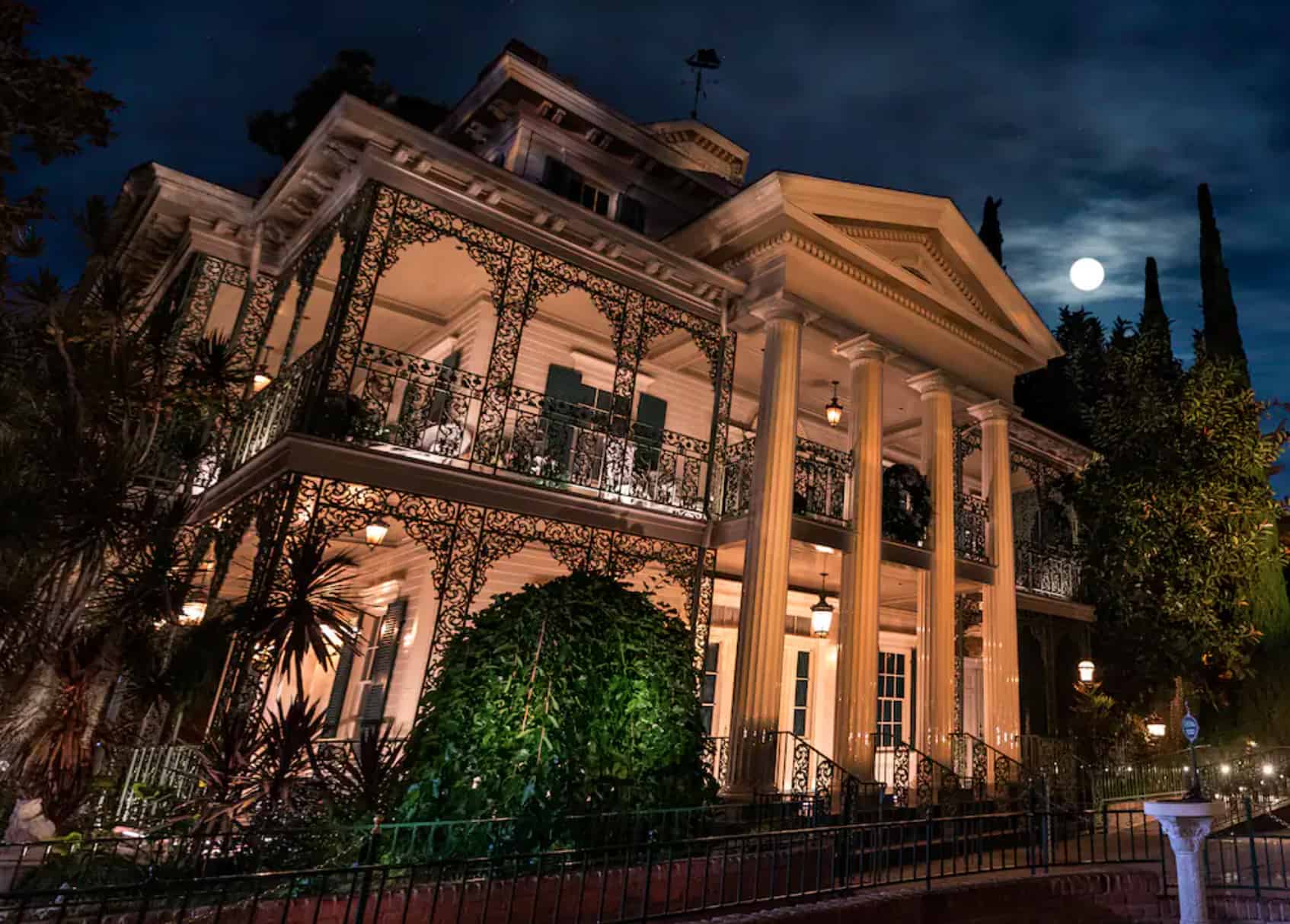 new orleans square