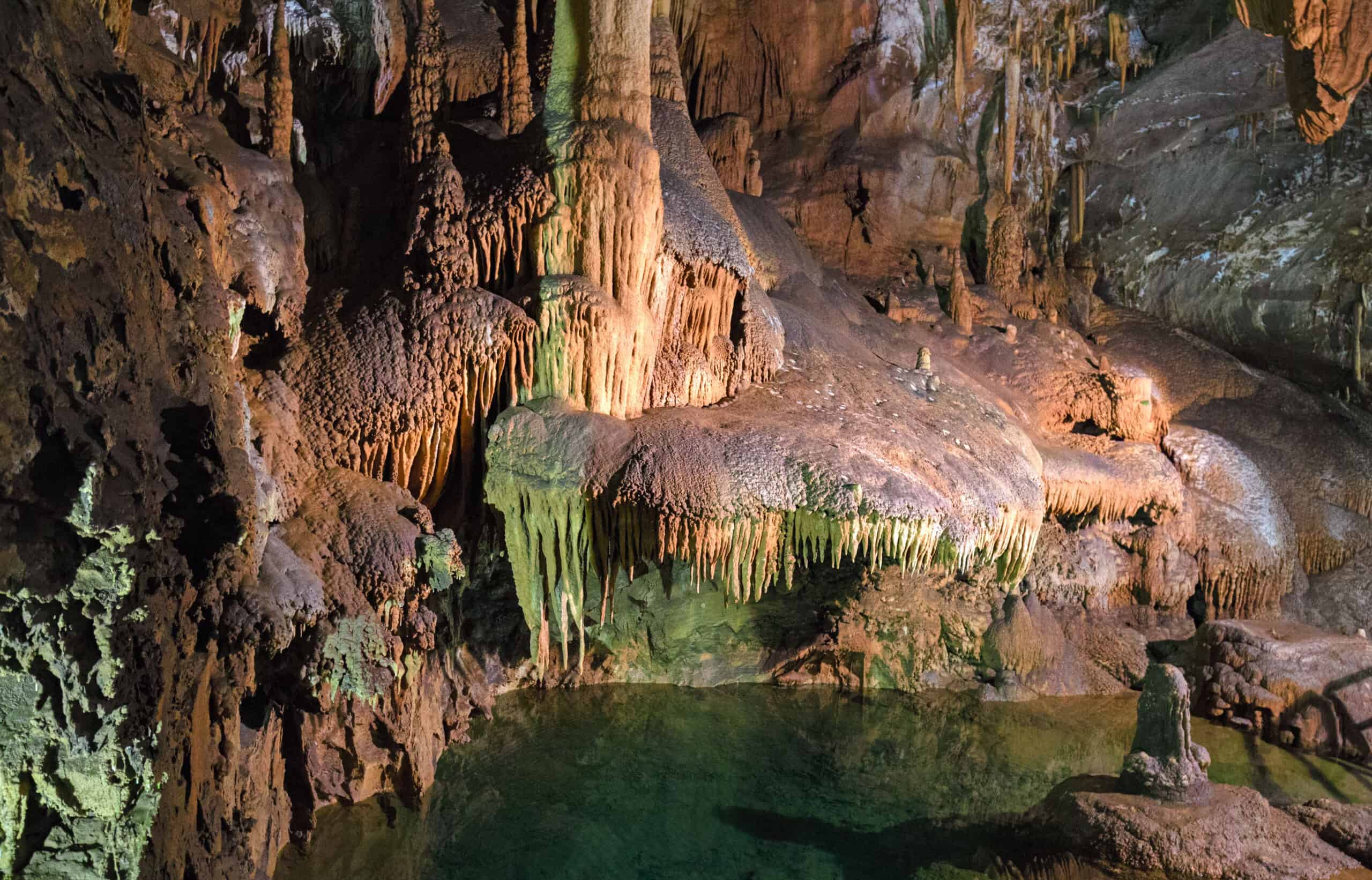 grottes sardaigne voiture