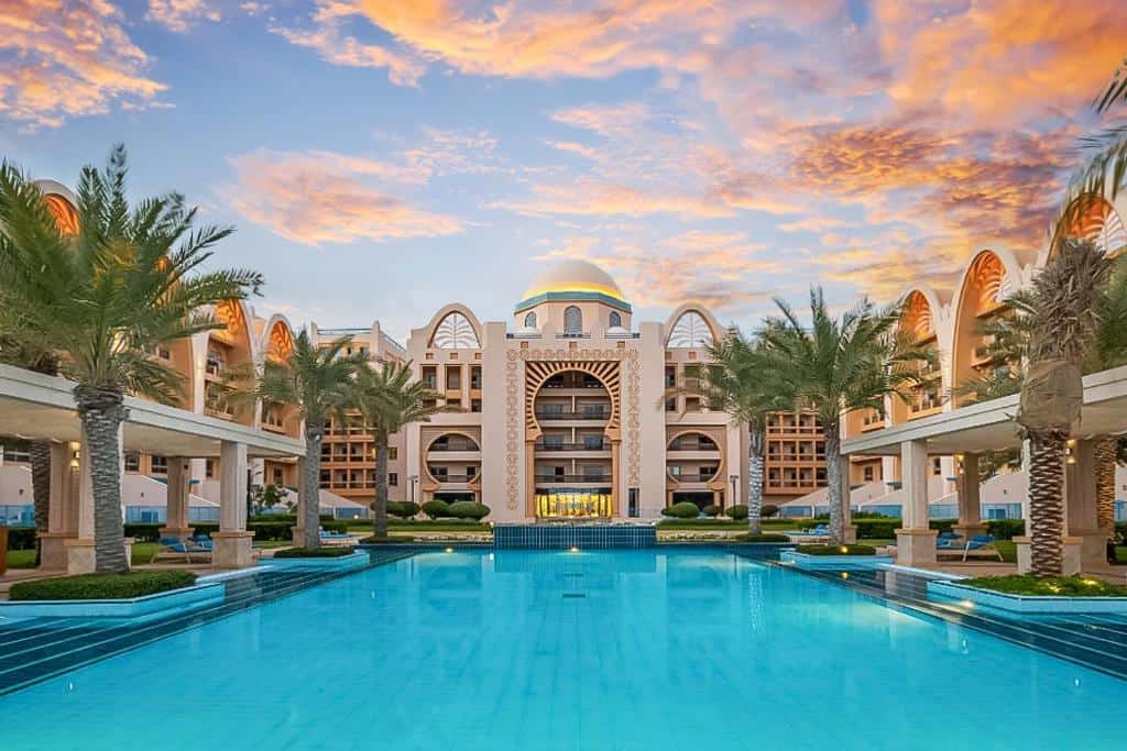 hotel palm living