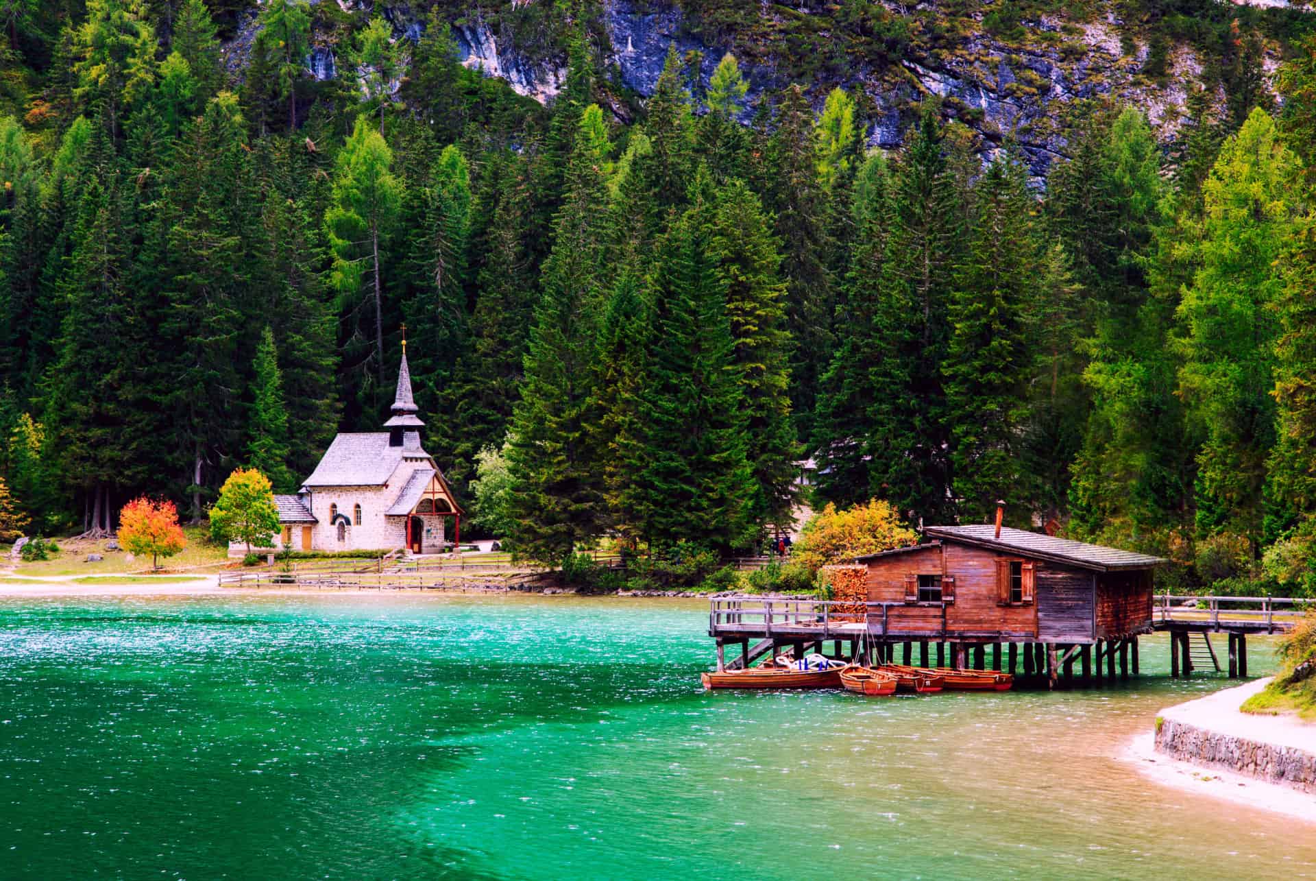 lago di braies italie