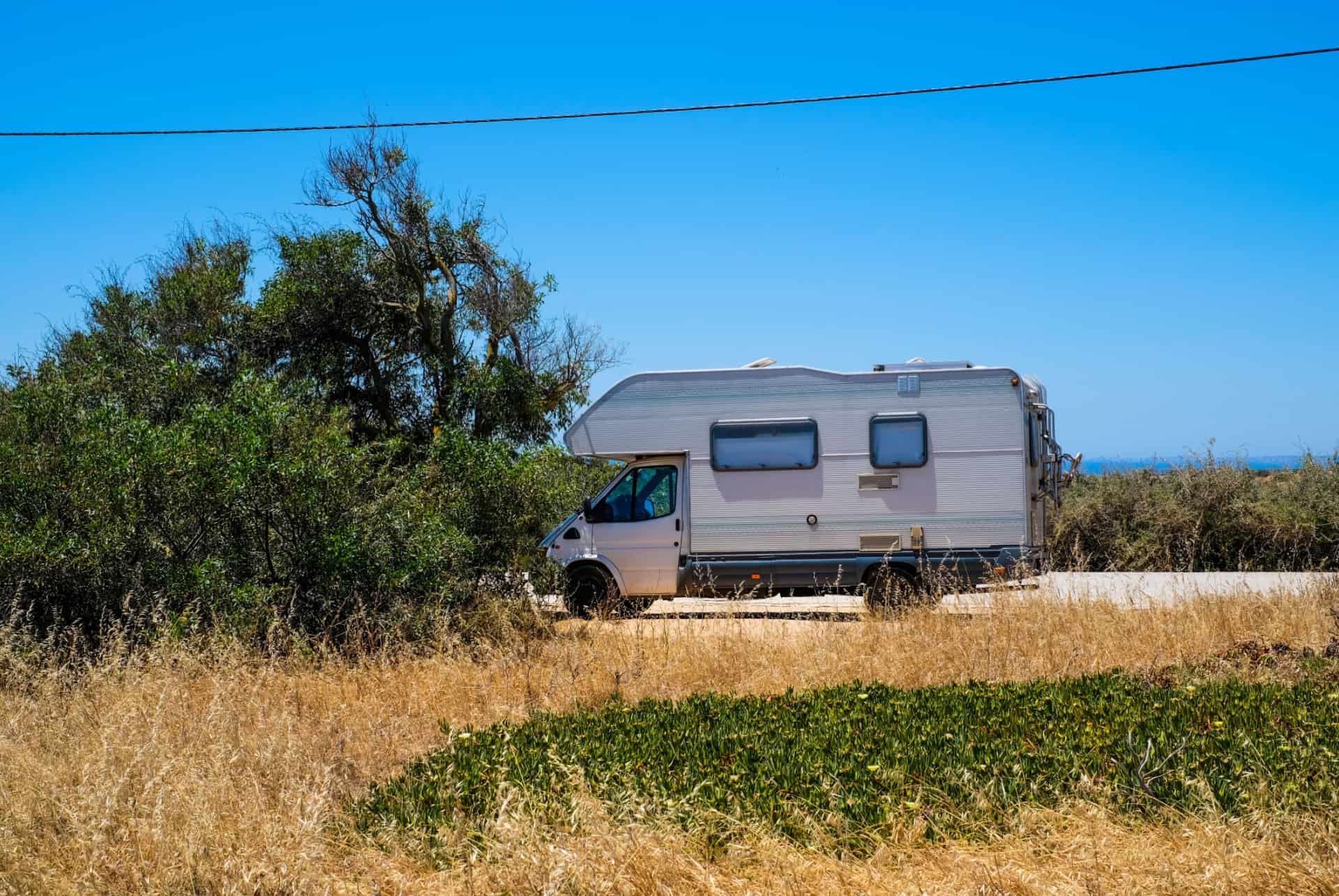 location camping car portugal
