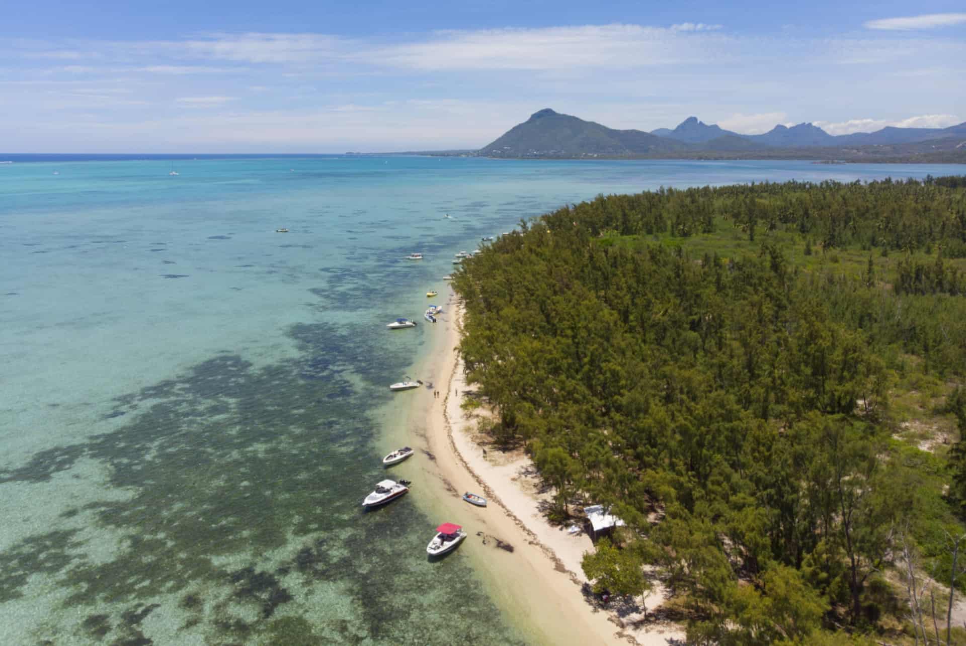 plus belles plages ile aux benitiers