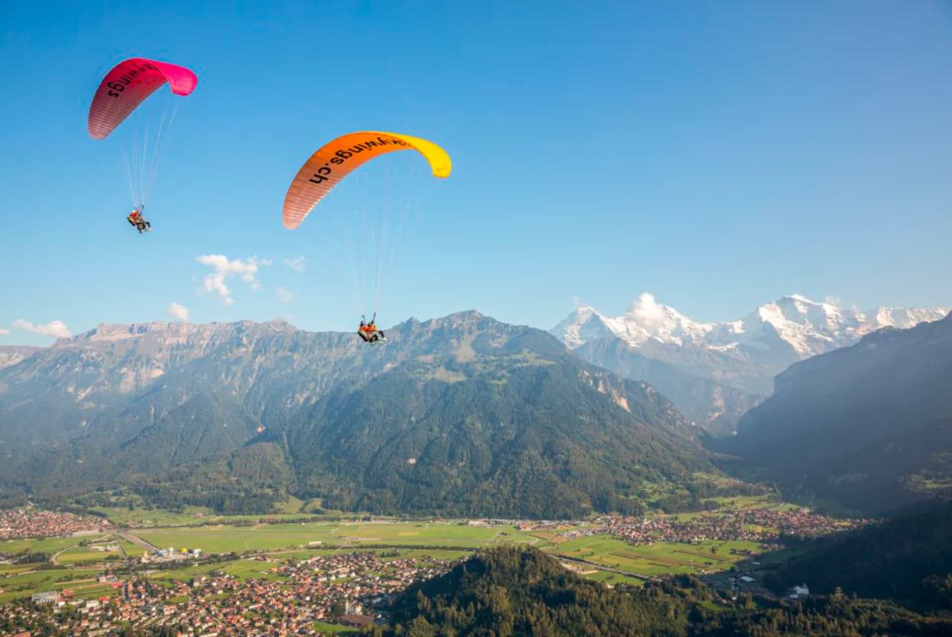 que faire en suisse vol parapente interlaken