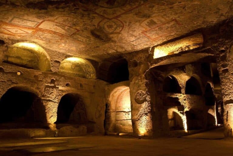 Billet pour la visite guidée des catacombes de San Gennaro