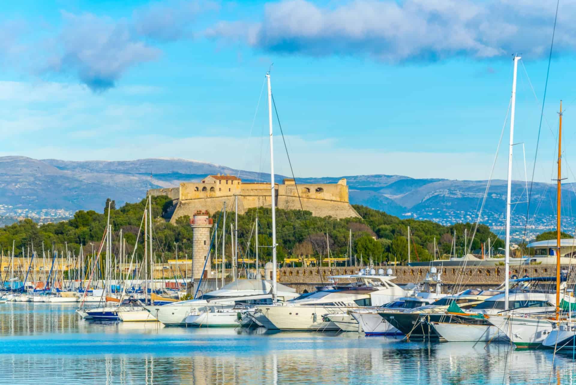 antibes port vauban