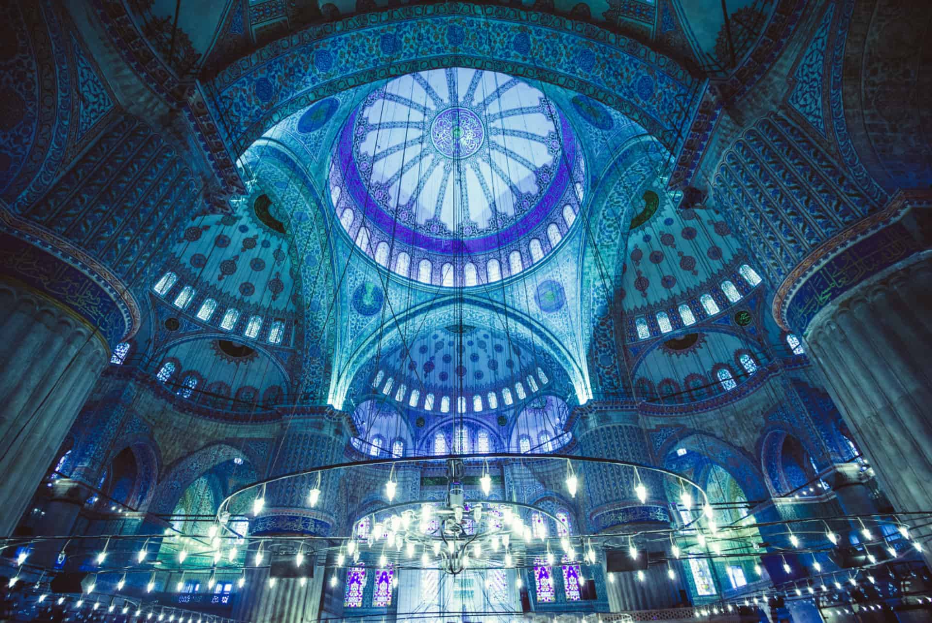 blue mosque visit time