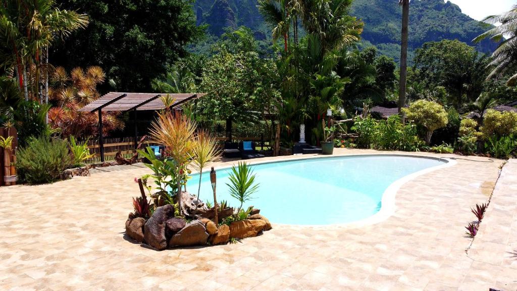 piscine village temanoha