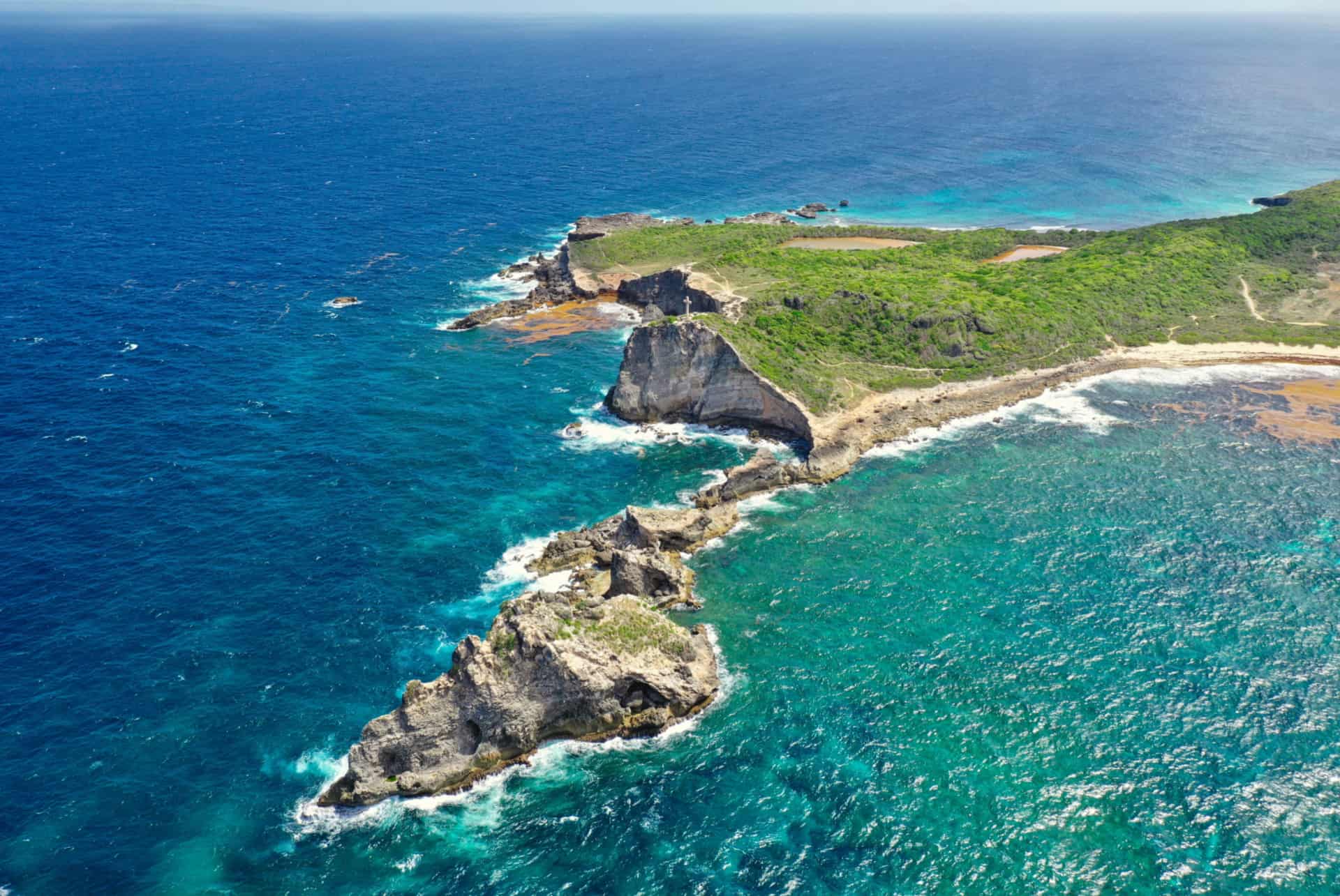 pointe des chateaux guadeloupe