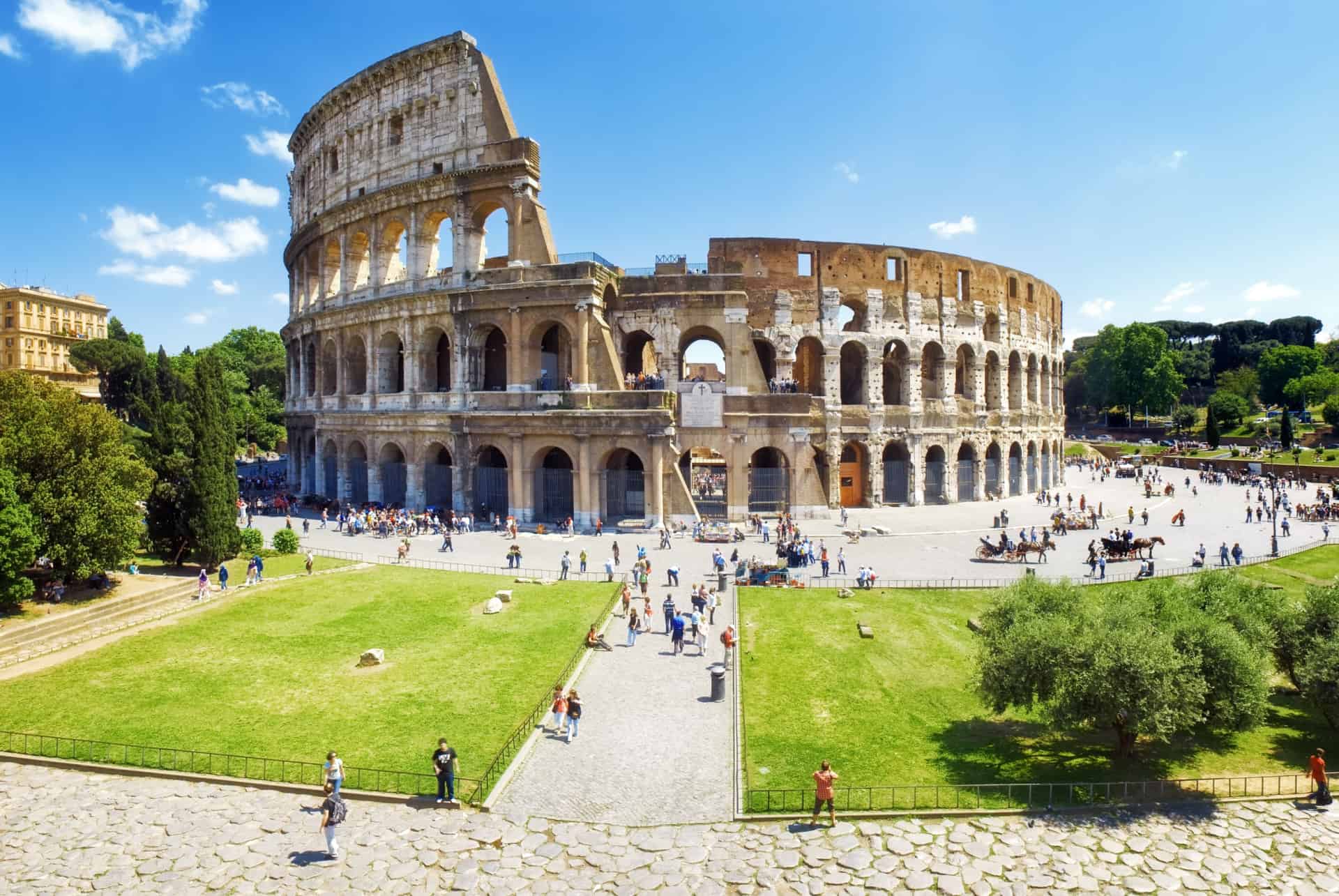 colisee monuments incontournables de rome