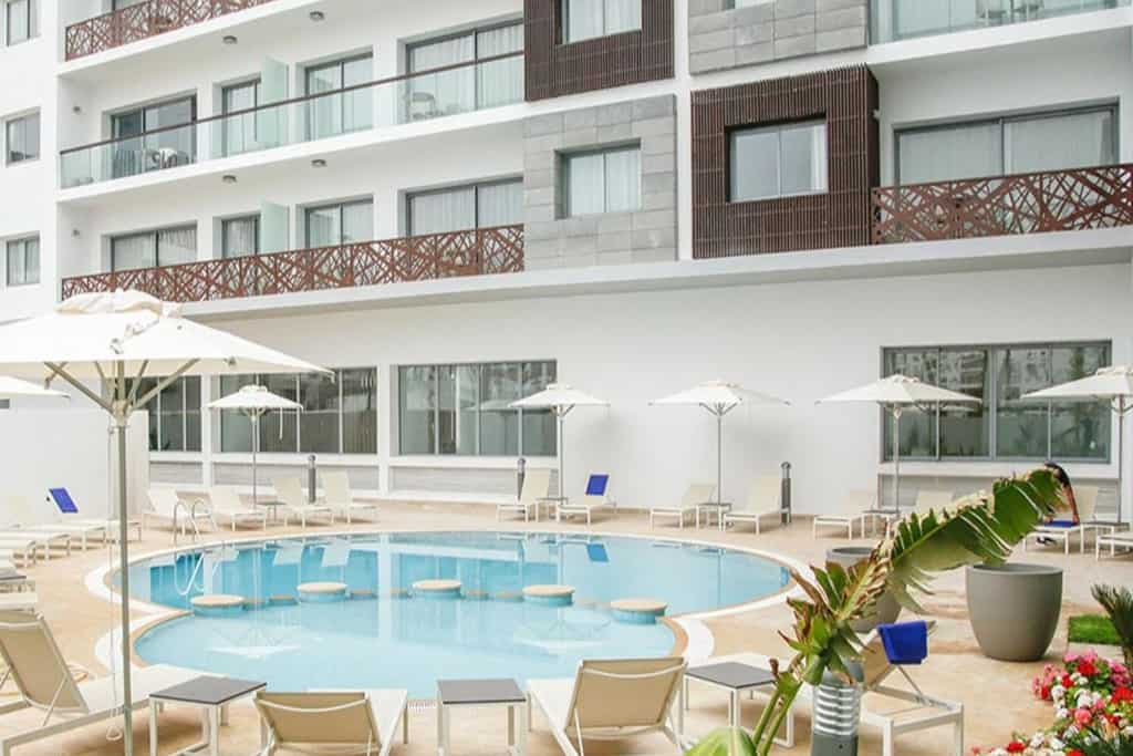 zephyr piscine