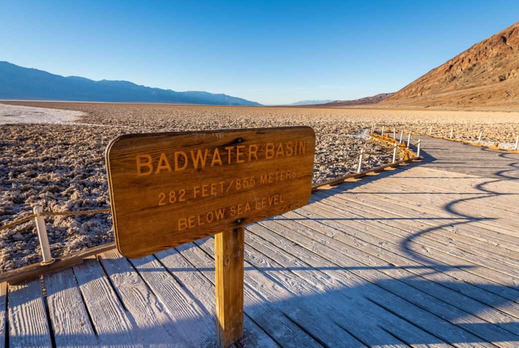 badwater basin visiter death valley