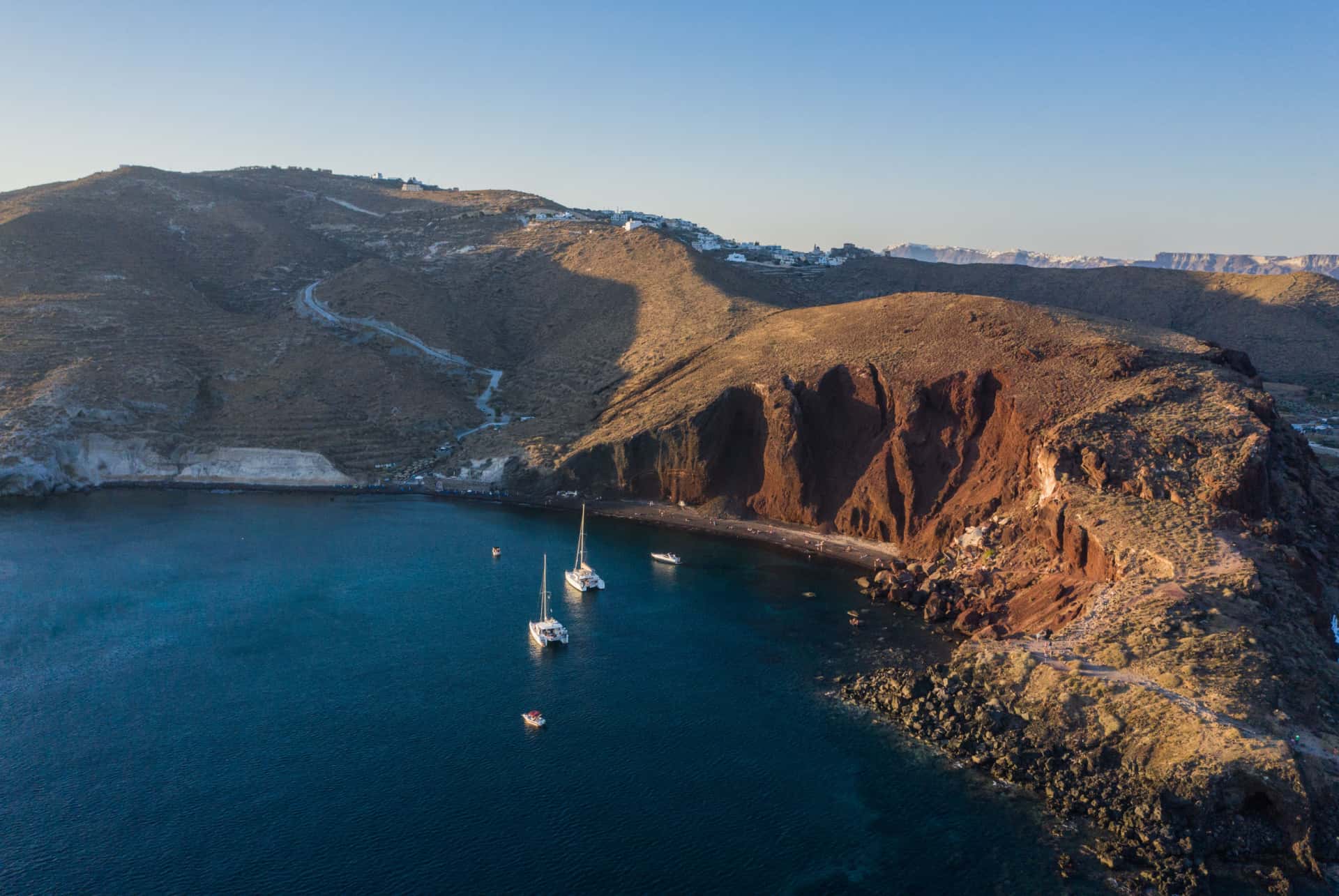 mer rouge santorin