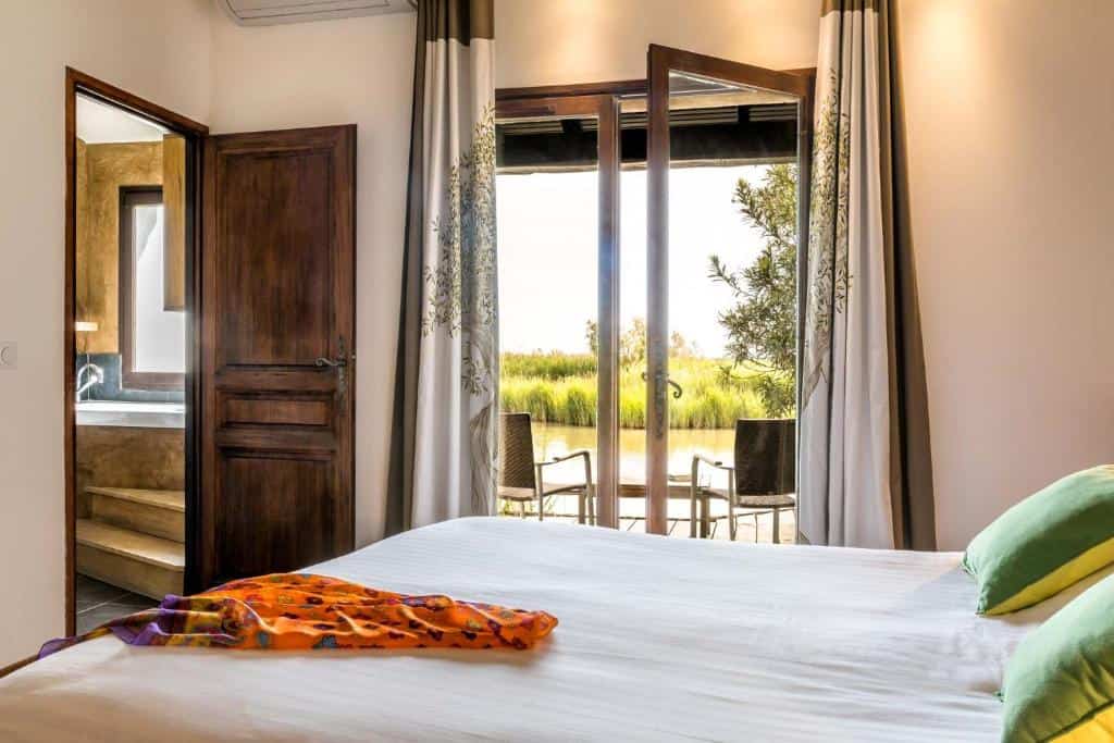 auberge dormir camargue