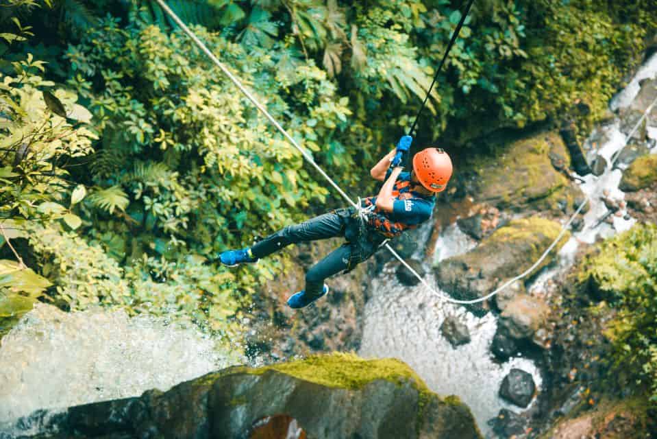 canyoning costa rica