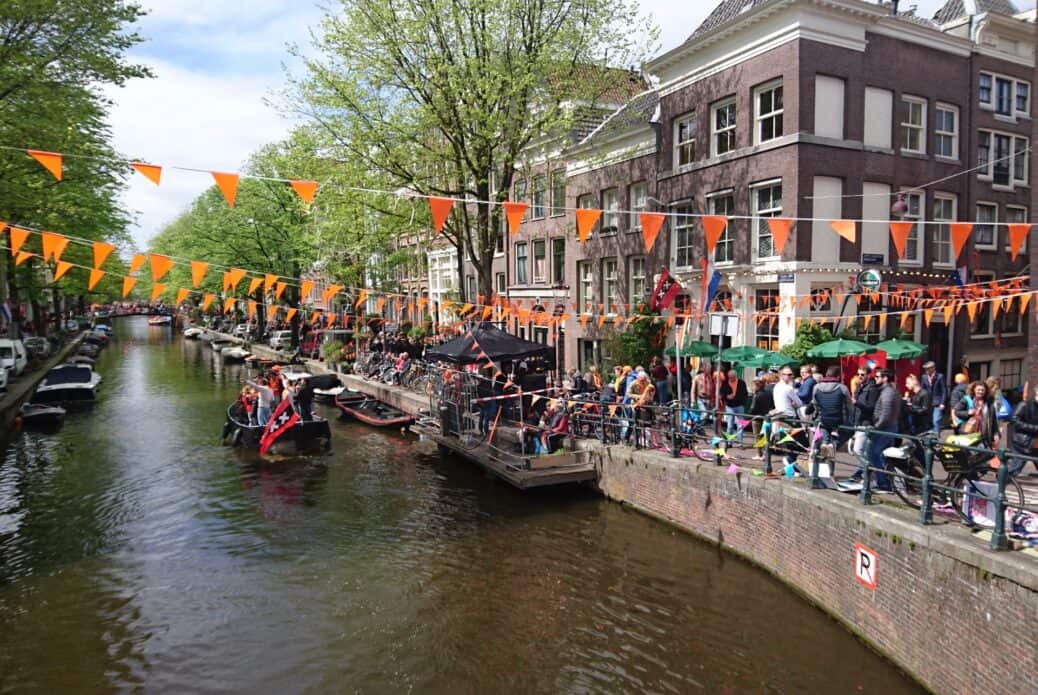 king's day pays bas
