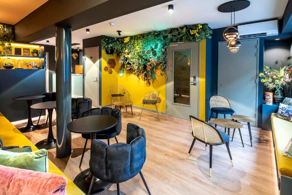 the bee hostel auberges jeunesse amsterdam