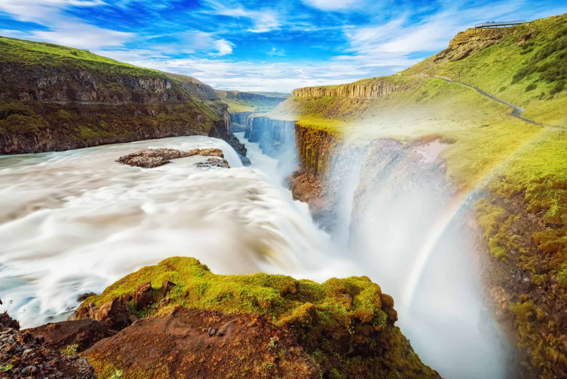 cascade gulfoss islande plus beaux paysages du monde
