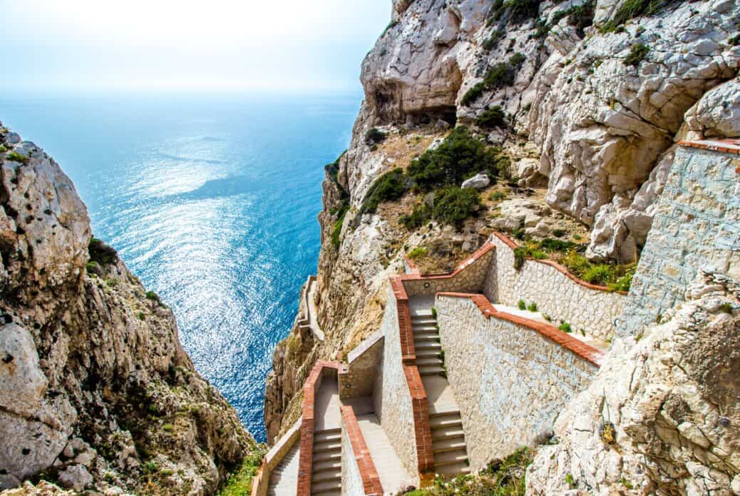 escalier grottes de neptune