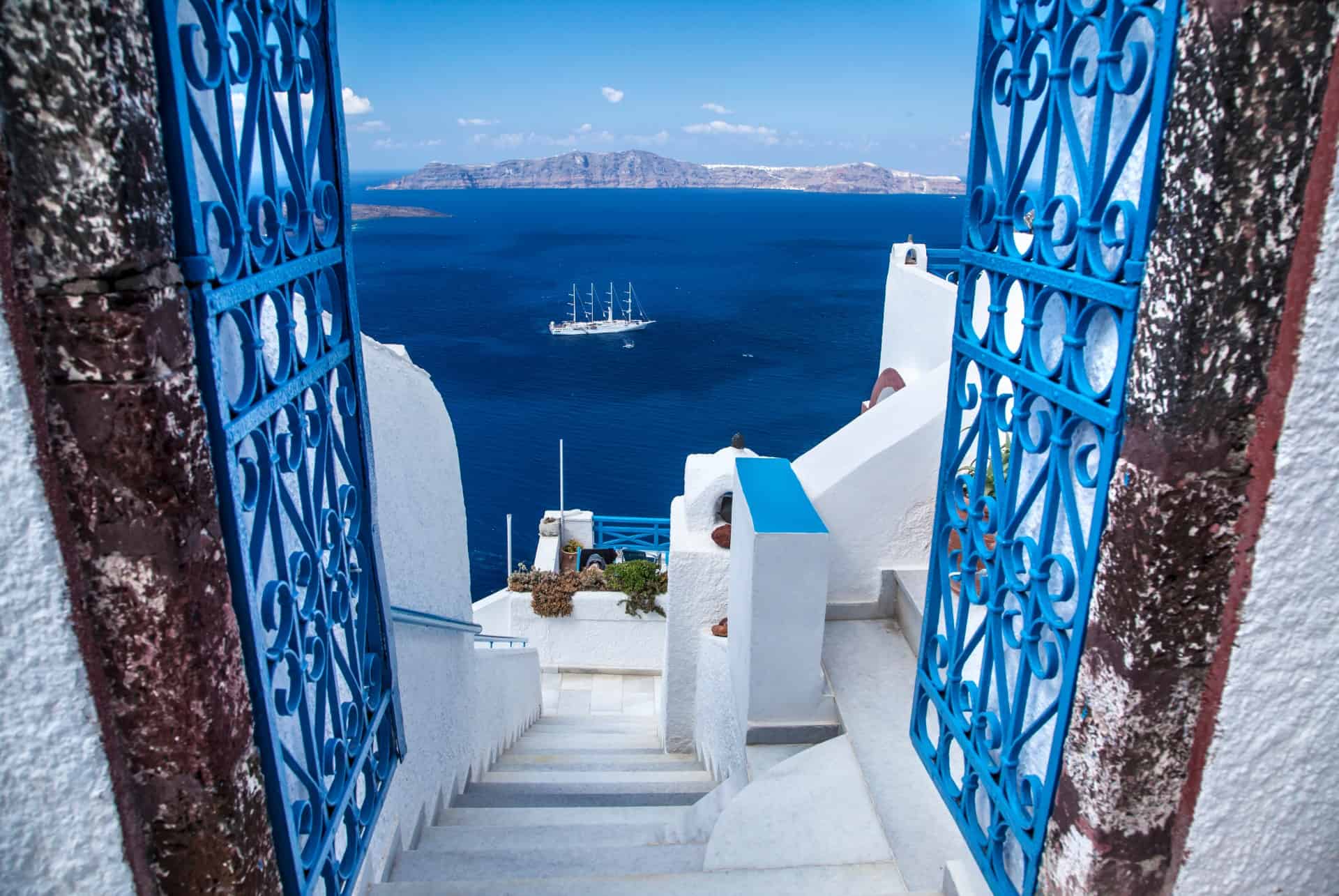 ou dormir a santorin cyclades