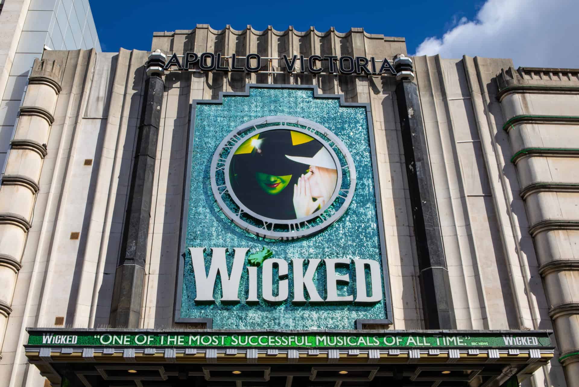 wicked comedies musicales west end