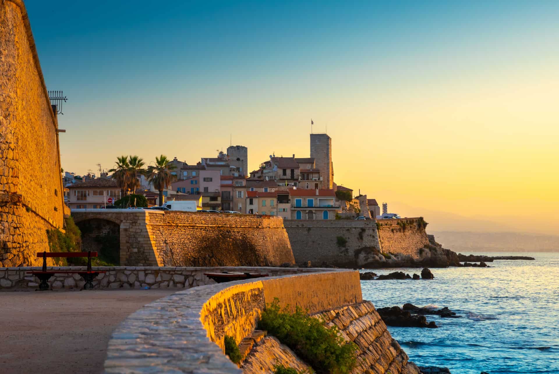 centre historique antibes