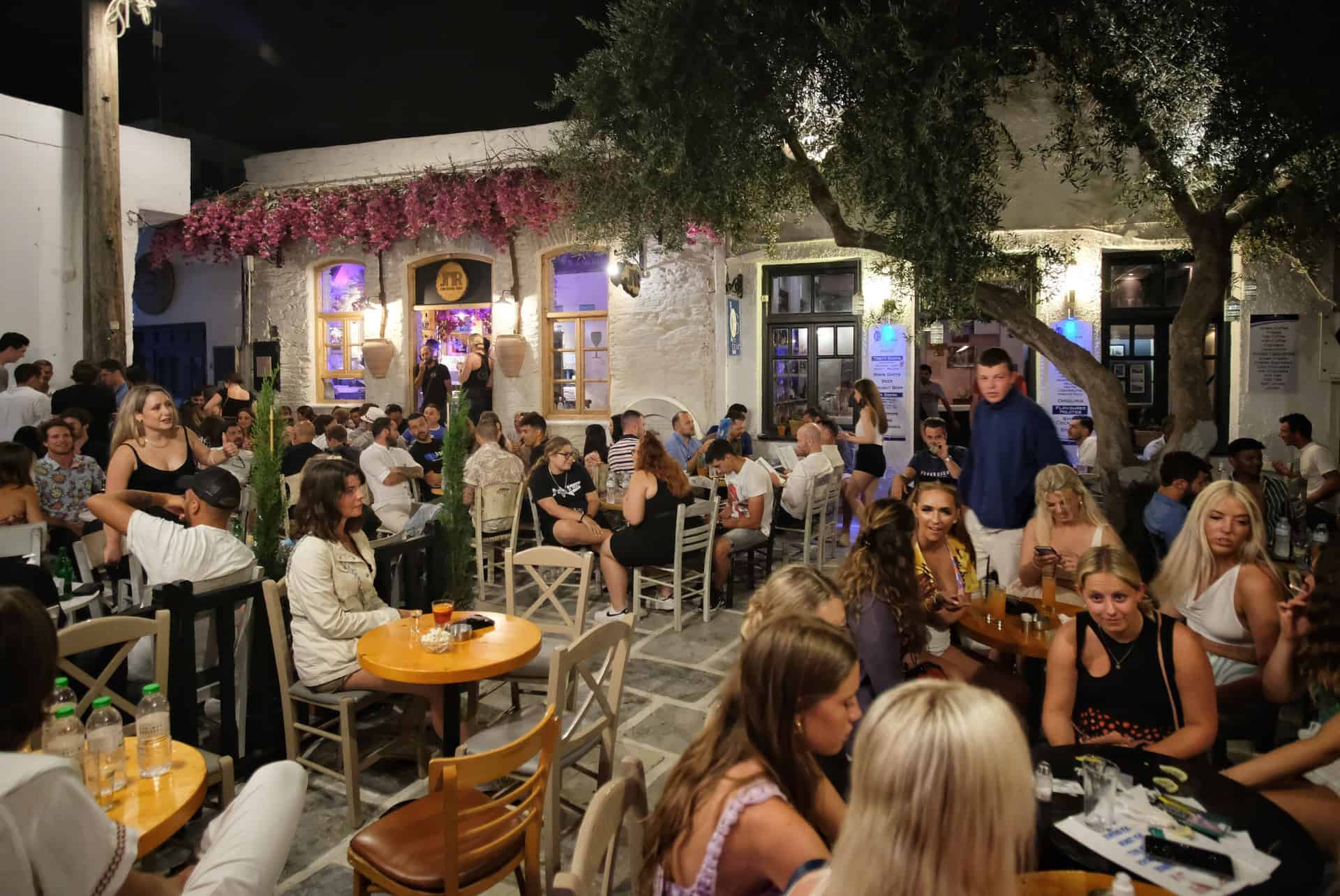 ios party quand partir dans les cyclades
