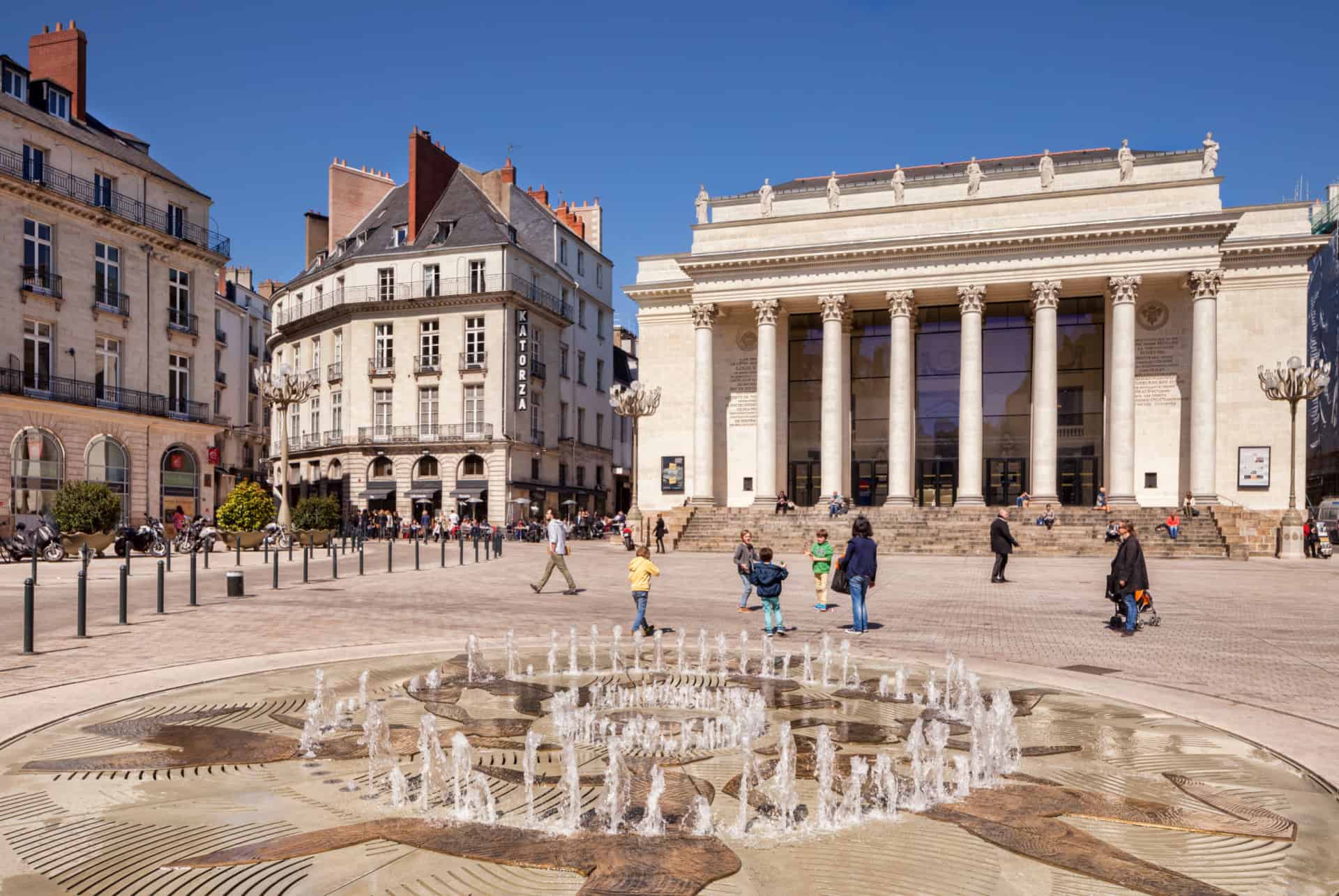 visiter nantes opera graslin