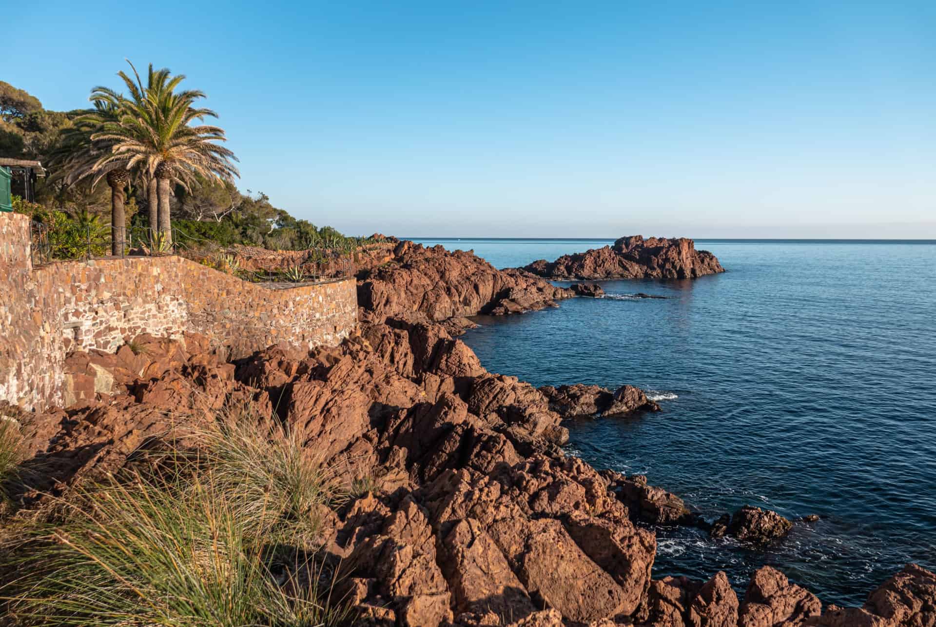 que faire cannes calanques esterel