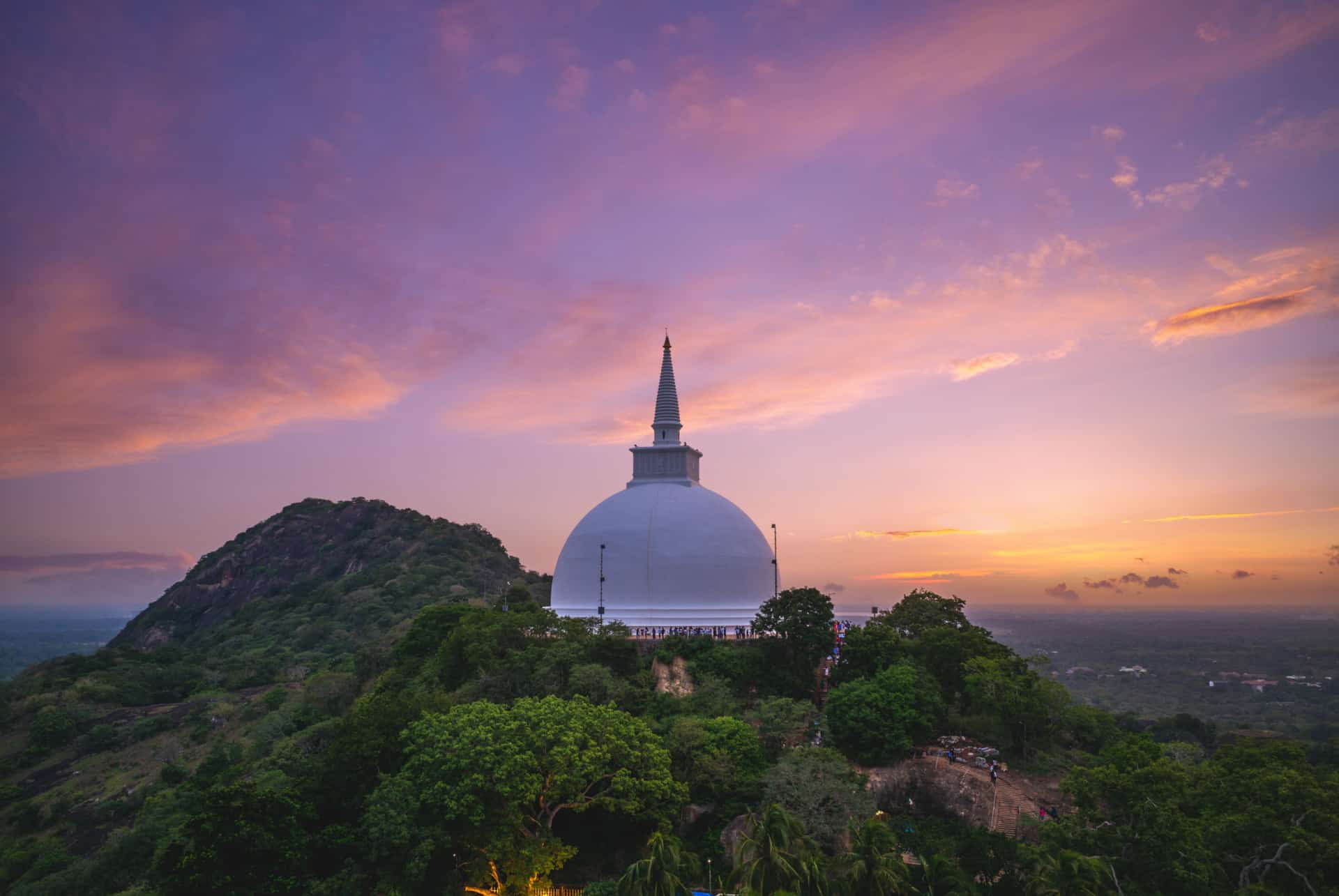 anuradhapura sri lanka